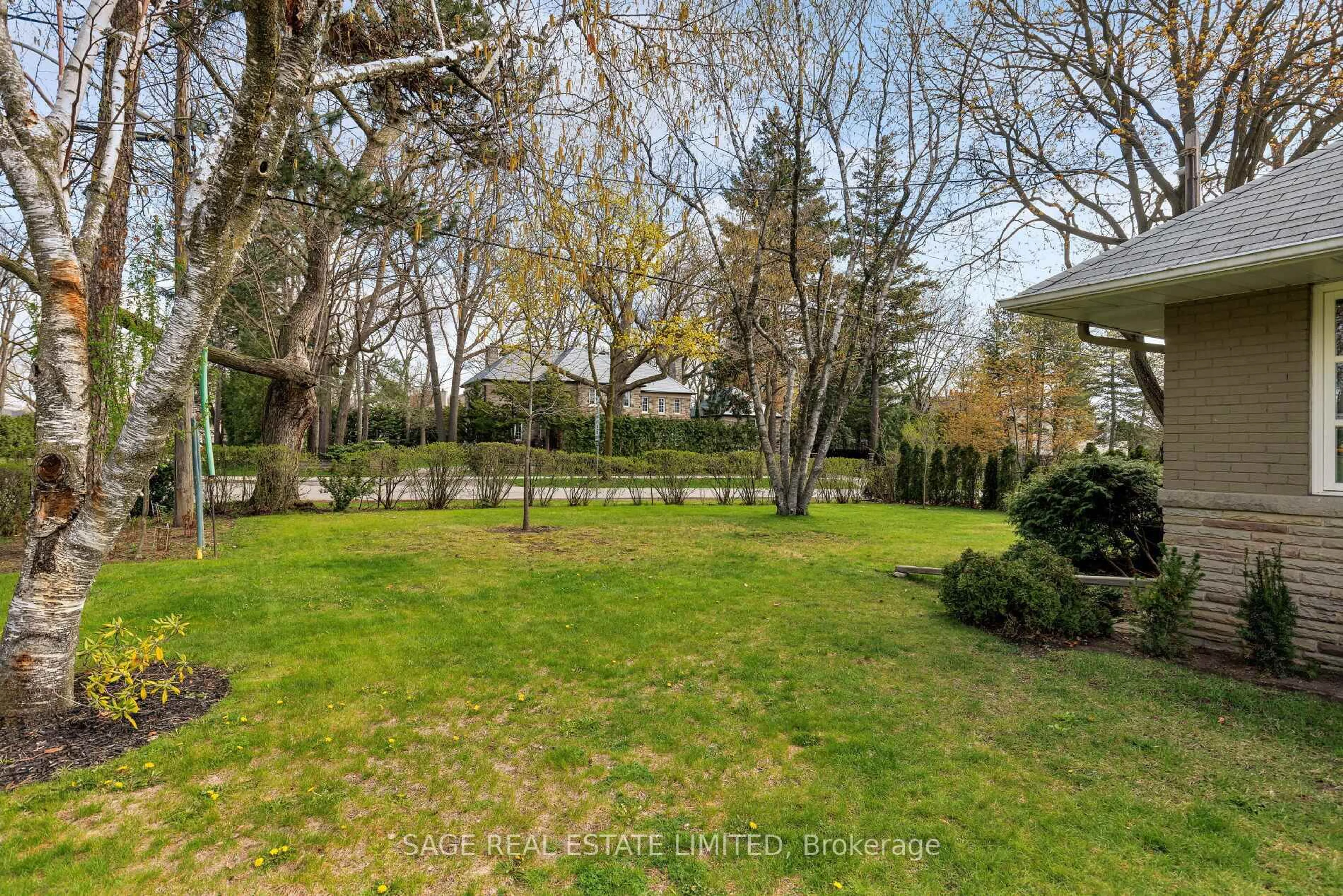 Patio, unknown for 159 Wimbleton Rd, Toronto Ontario M9A 3S8