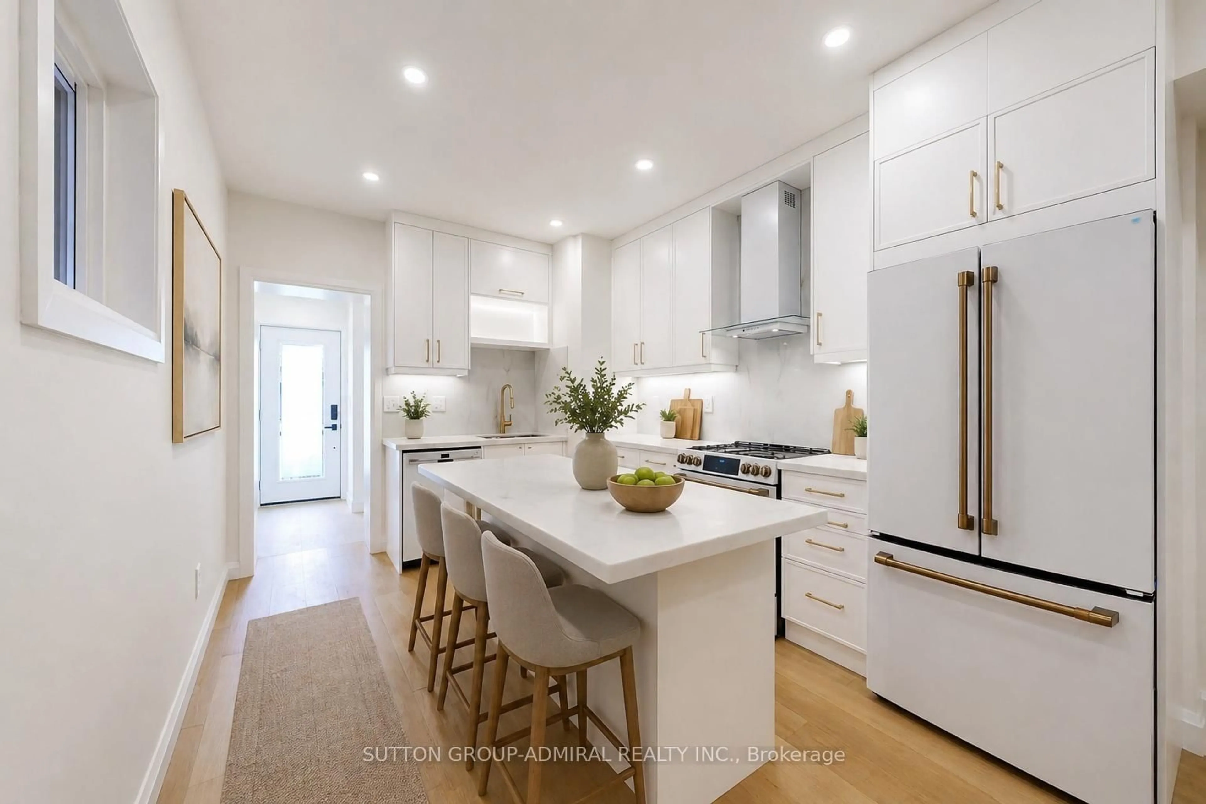 Open concept kitchen, unknown for 109 Fermanagh Ave, Toronto Ontario M6R 1M1