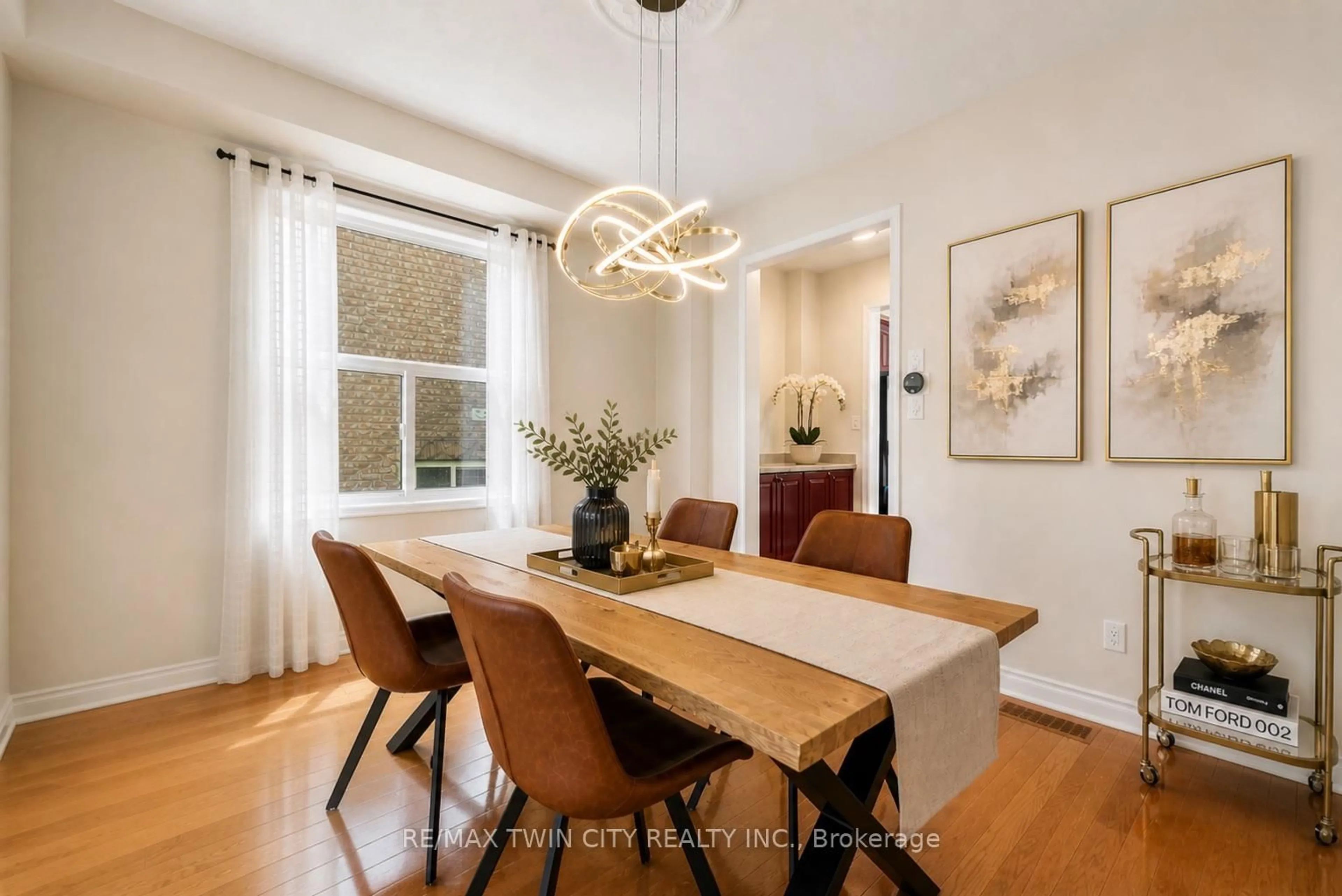 Dining room, wood/laminate floor for 6 Canarygrass Dr, Brampton Ontario L6R 3C4