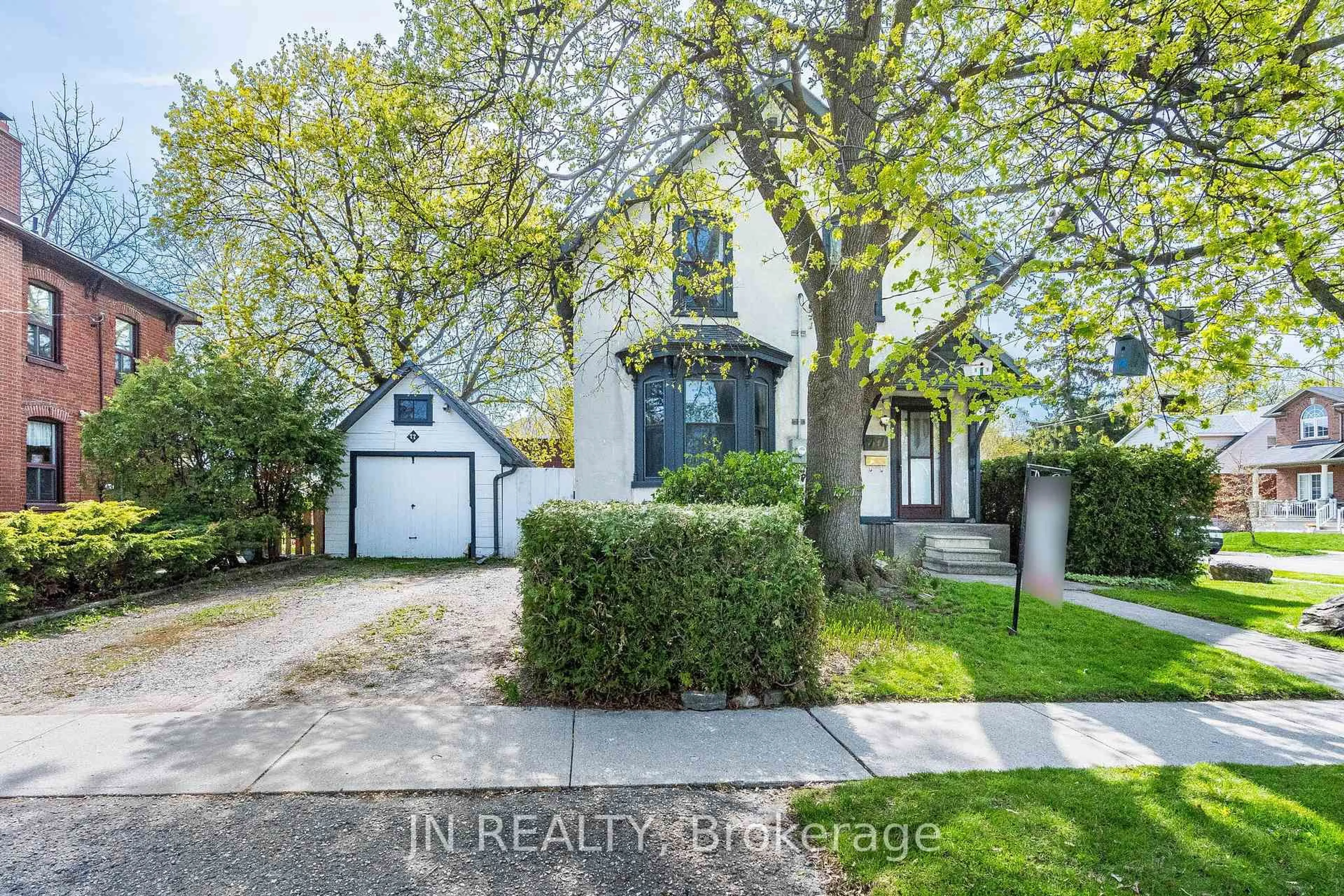 Unknown for 77 Nelson St, Brampton Ontario L6X 1C6