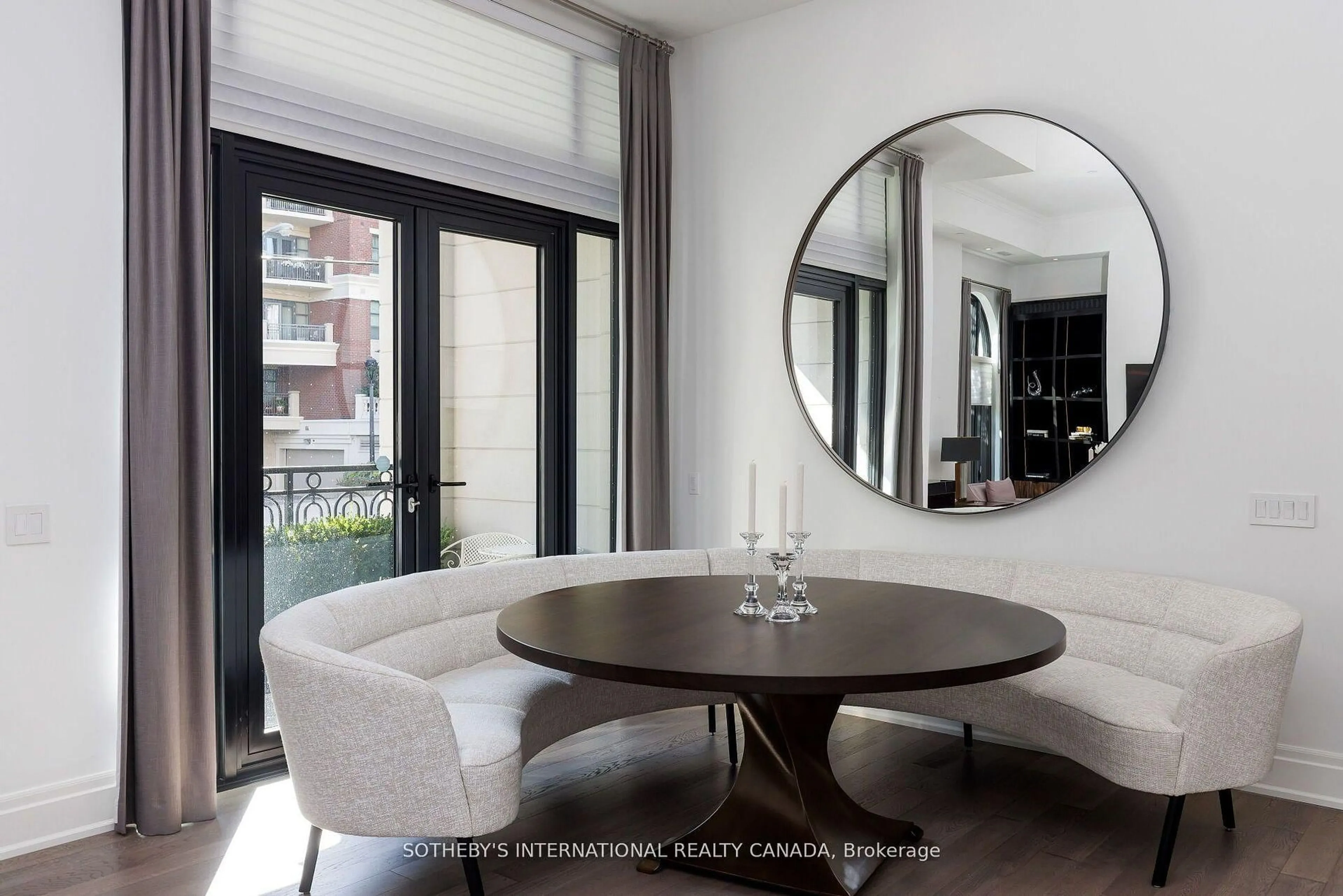 Dining room, unknown for 4 The Kingsway #TH 2, Toronto Ontario M8X 2T1