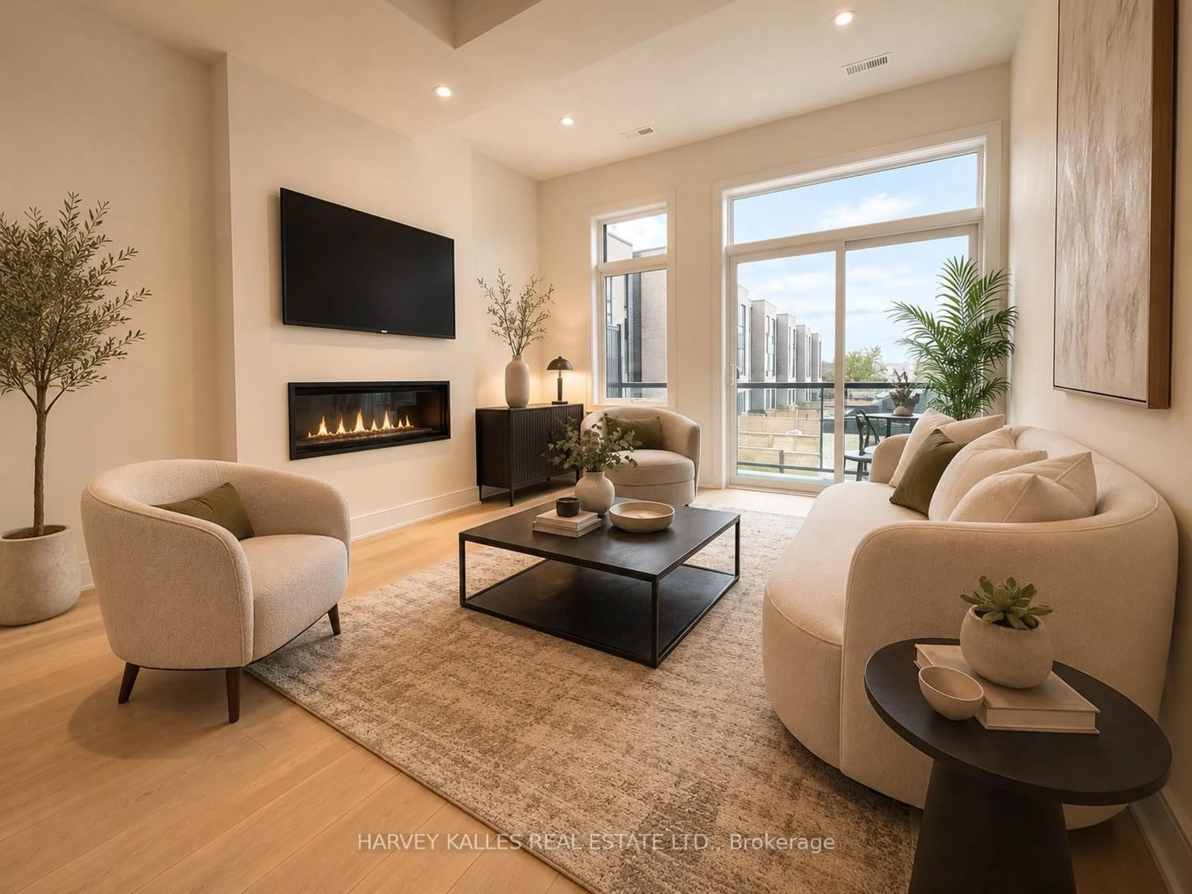 Living room with furniture, unknown for 3 Innes Ave, Toronto Ontario M6E 0B2