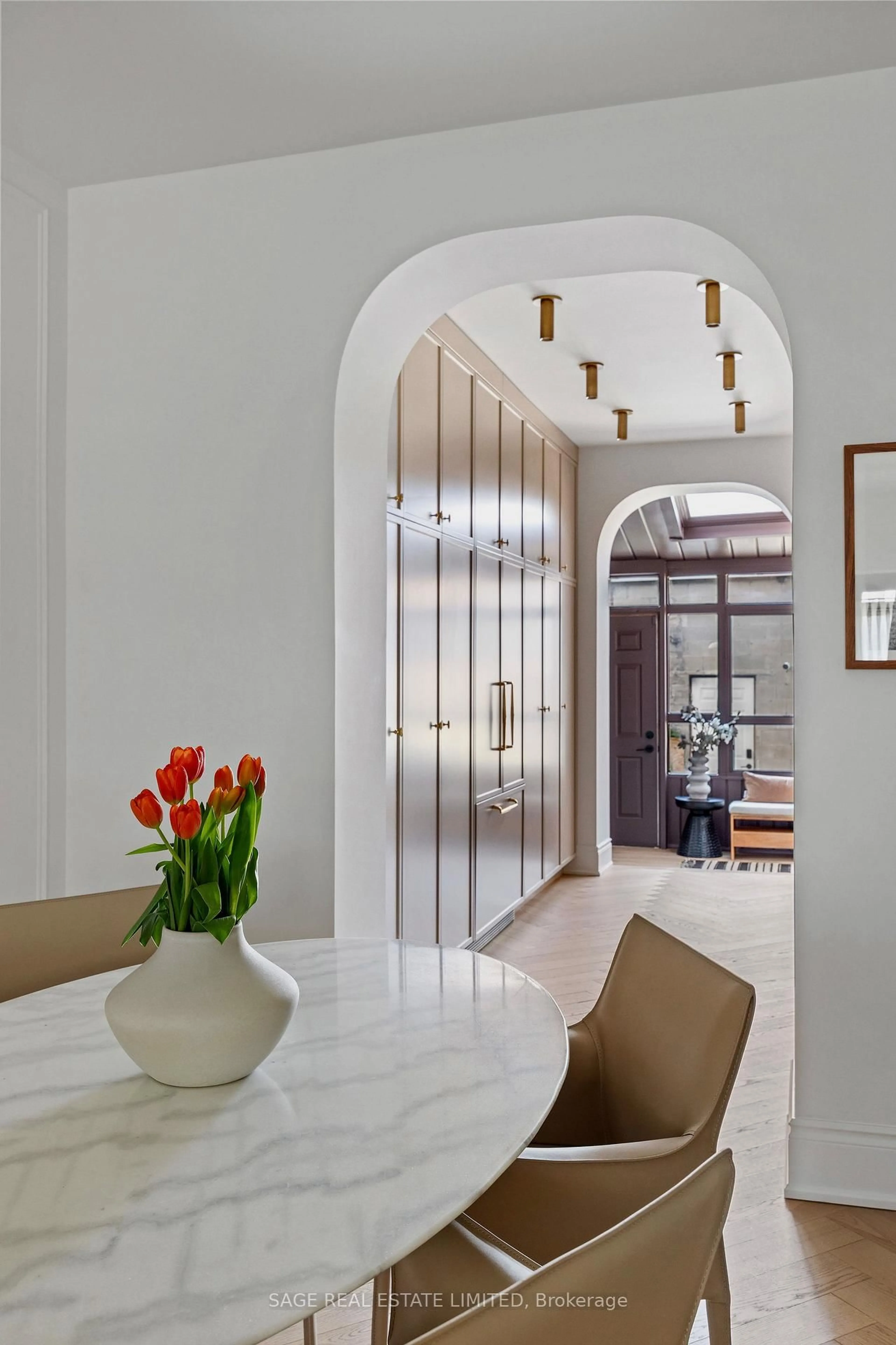 Indoor entryway for 138 Lappin Ave, Toronto Ontario M6H 1Y5