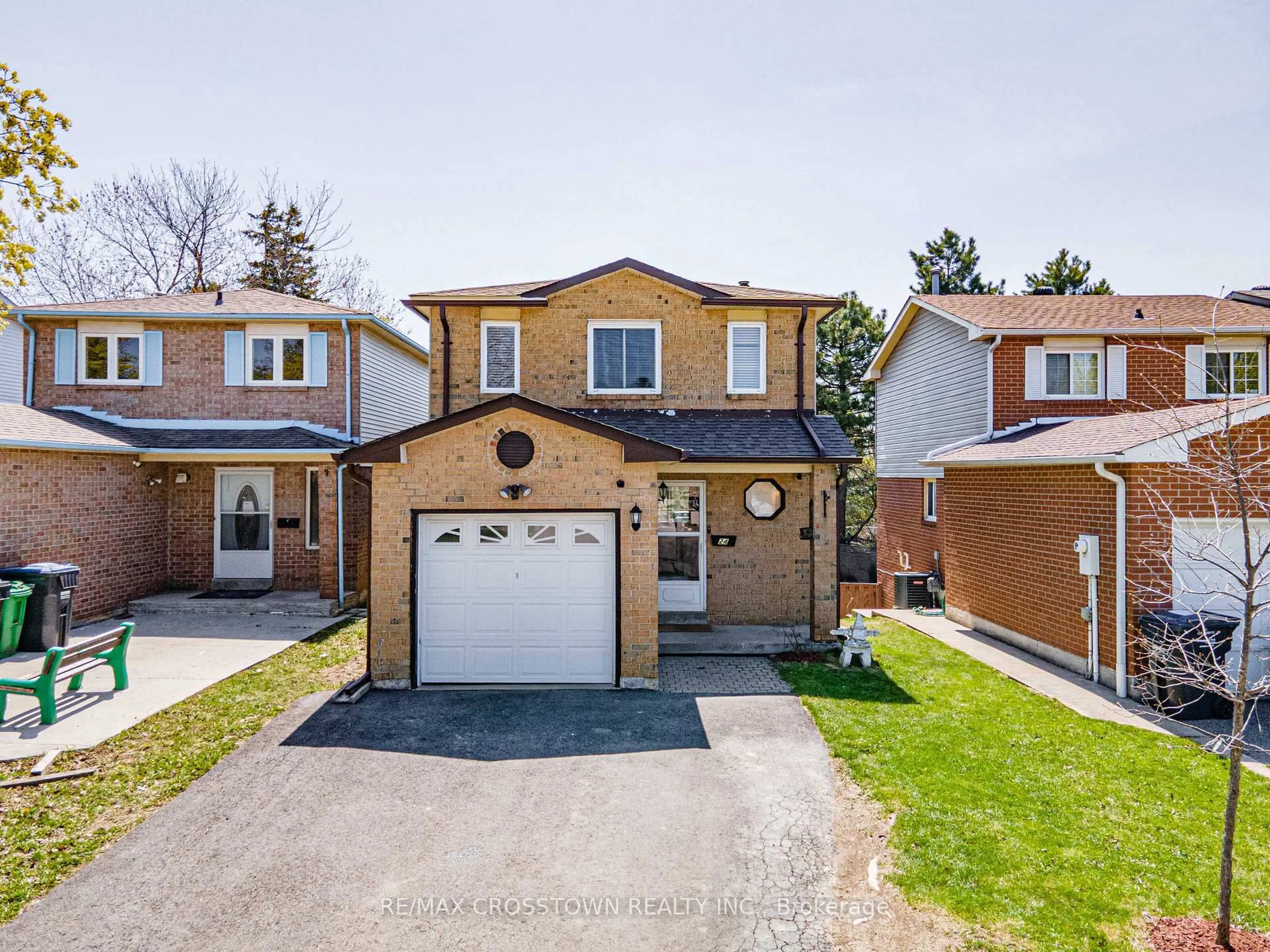 Home with brick exterior material, street for 24 CASSANDER Cres, Brampton Ontario L6Z 1Z2