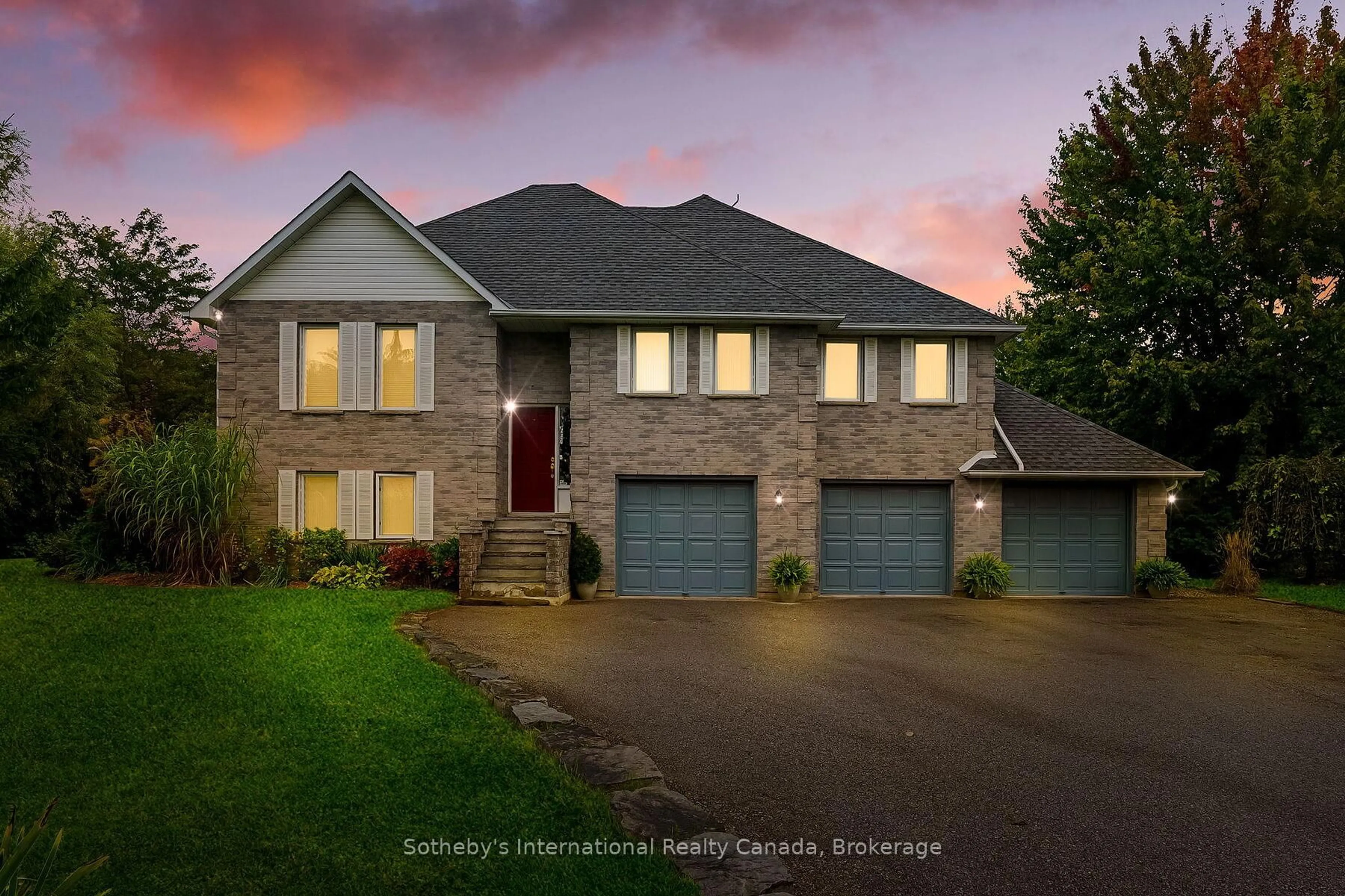 Home with brick exterior material, street for 2091 Country Lane Crt, Milton Ontario L0P 1J0