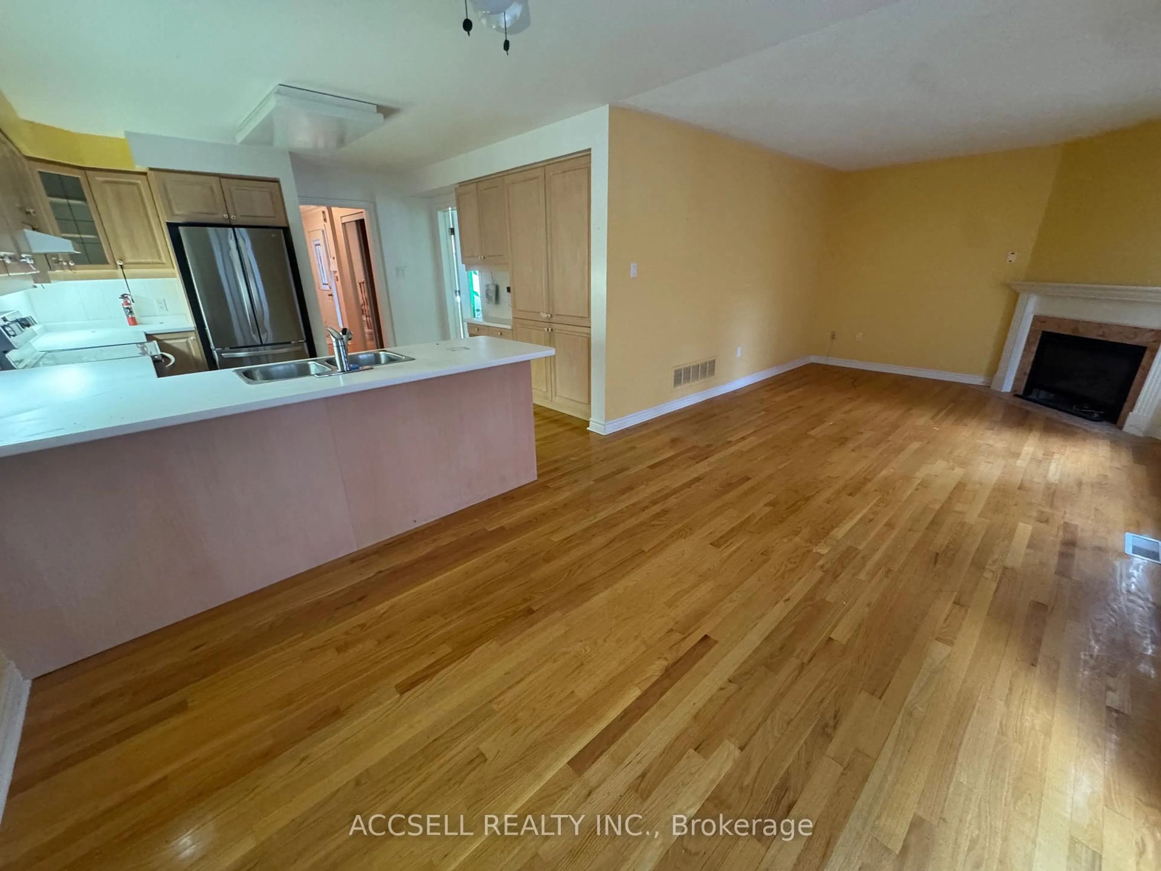 A pic of a room for 1905 Broad Hollow Gate #13, Mississauga Ontario L5L 3T4