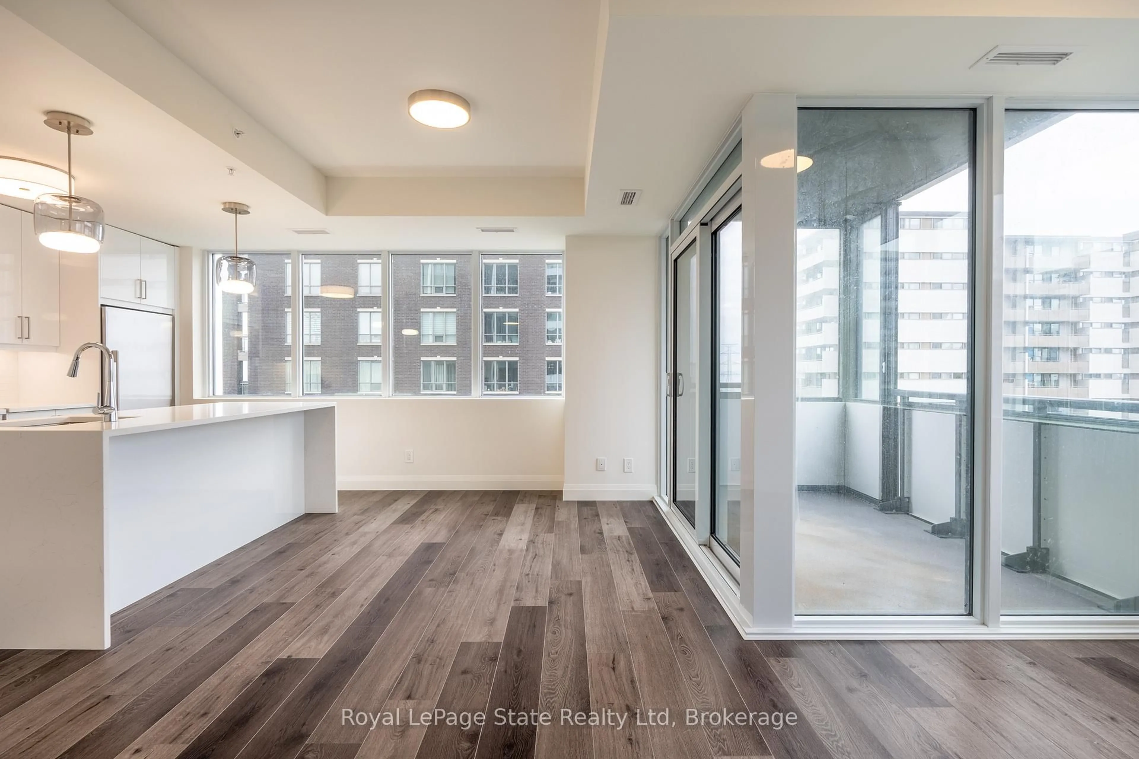 Unknown for 500 Brock Ave #808, Burlington Ontario L7S 0A5