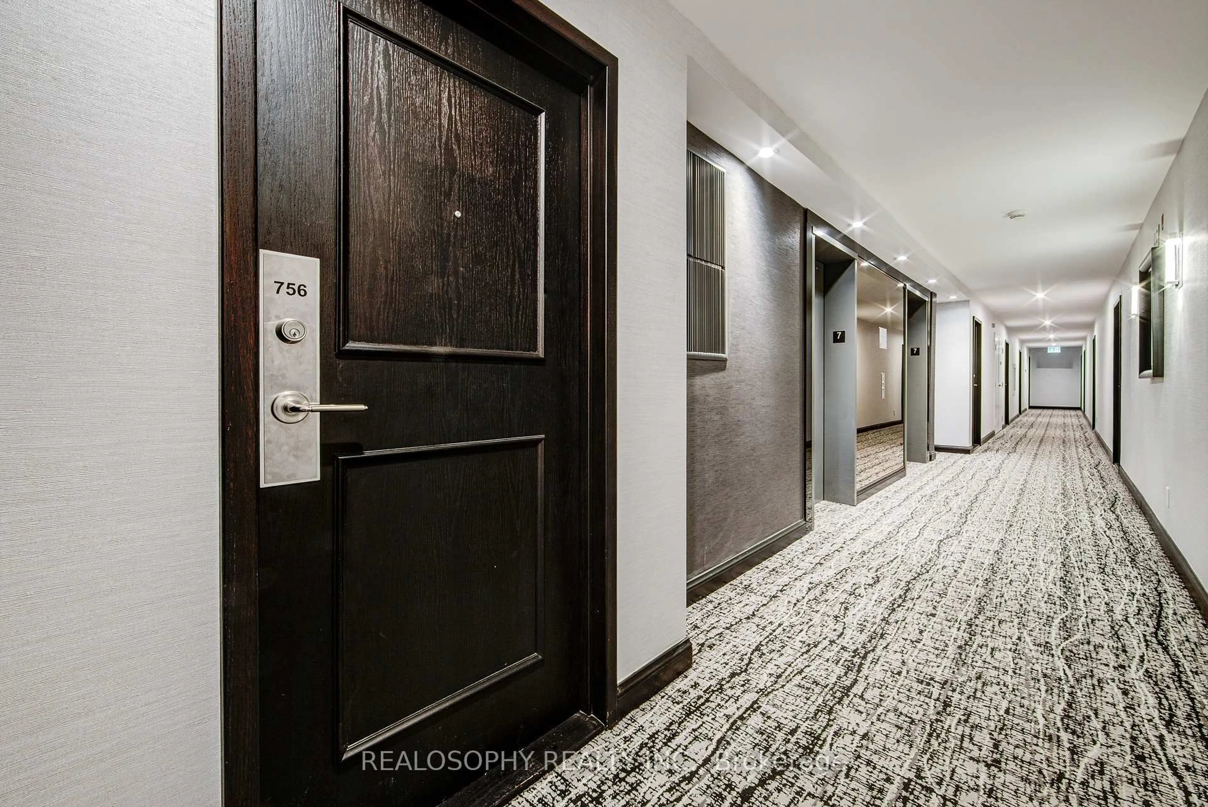 Indoor foyer for 24 Southport St #756, Toronto Ontario M6S 4Z1