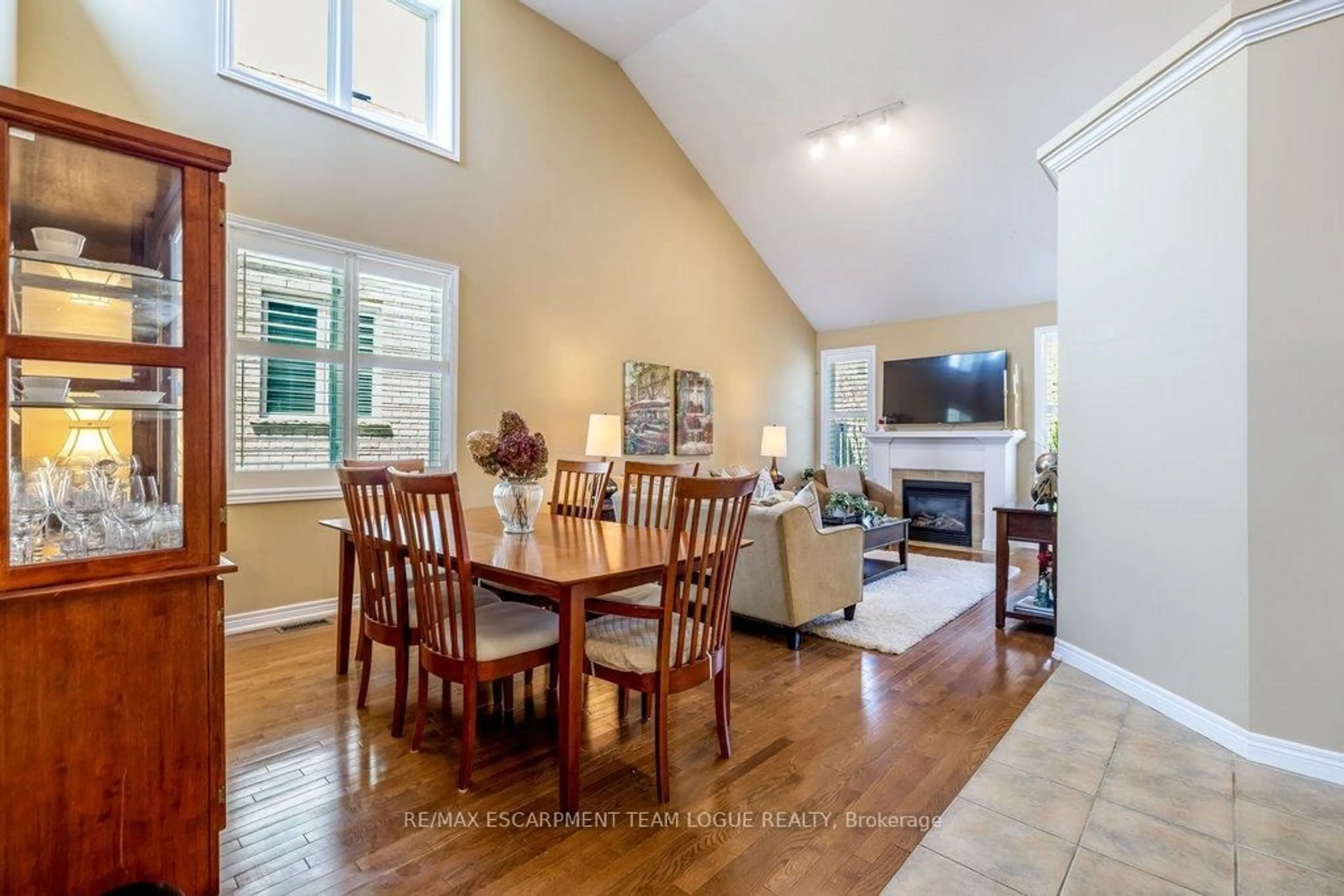 Unknown for 2165 Itabashi Way #21, Burlington Ontario L7M 0A2