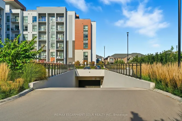 470 Gordon Krantz Ave #204, Milton 5