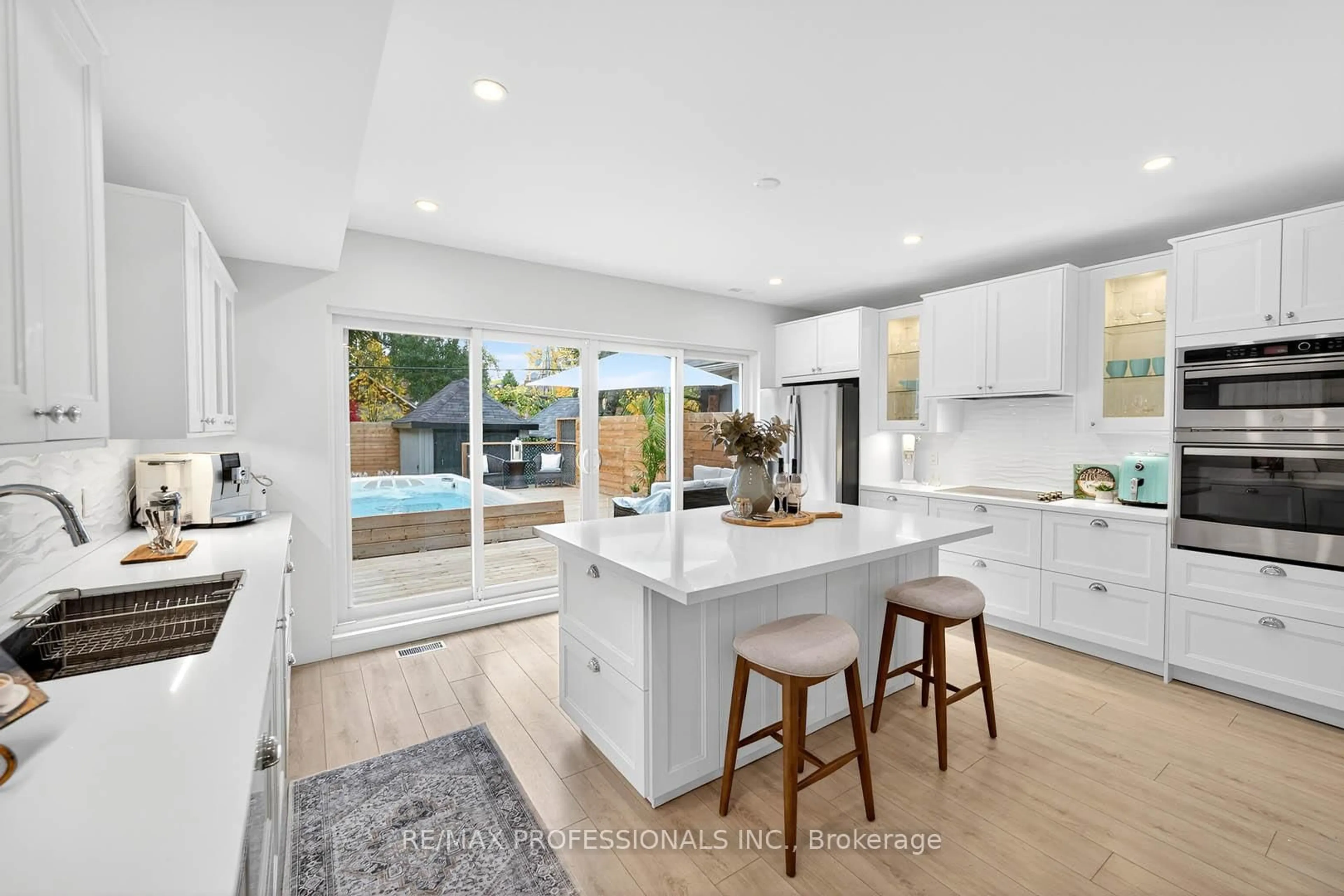 Open concept kitchen, ceramic/tile floor for 22 Ninth St, Toronto Ontario M8V 3E3