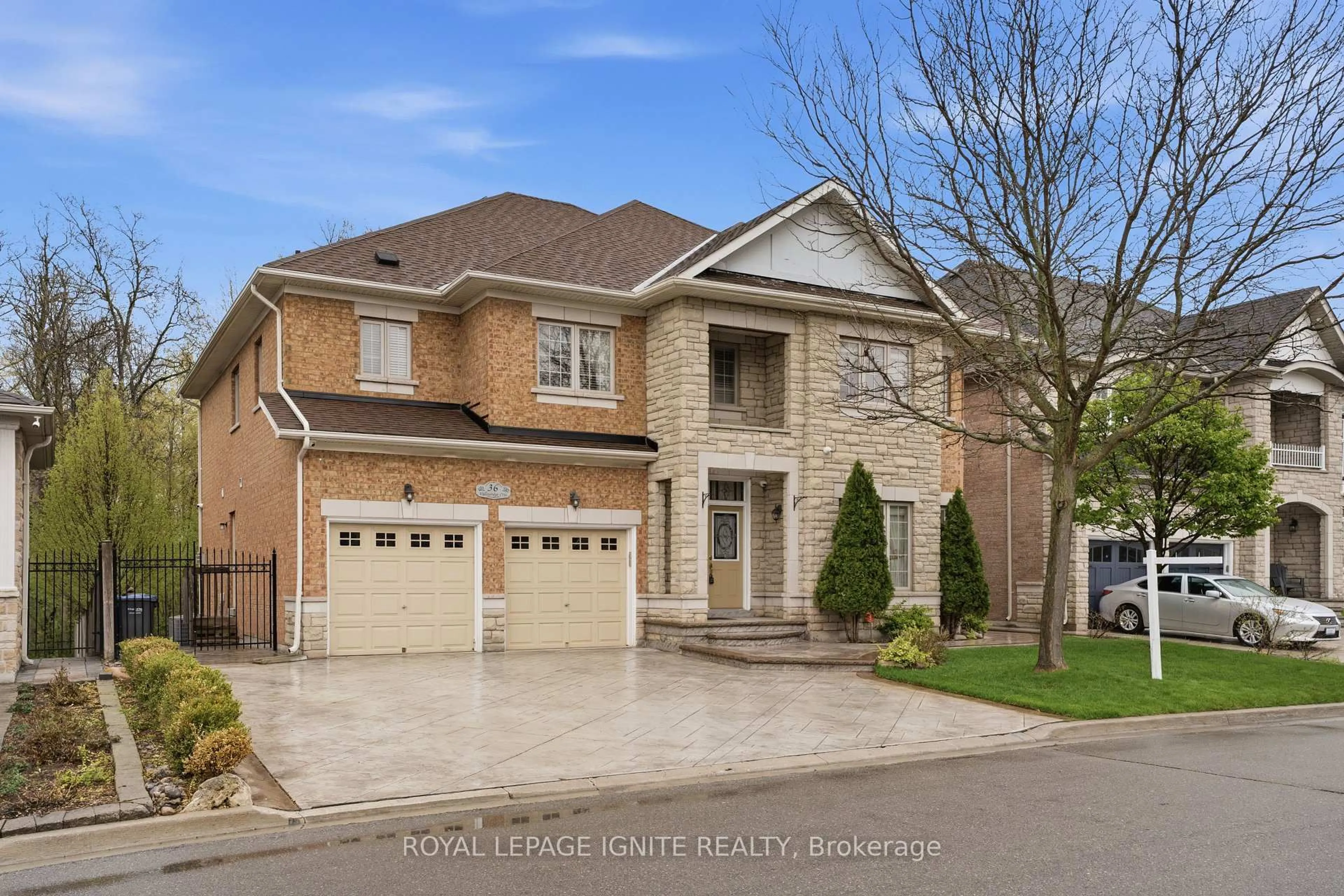 Home with brick exterior material, street for 36 Valleyridge Cres, Brampton Ontario L6P 2C8