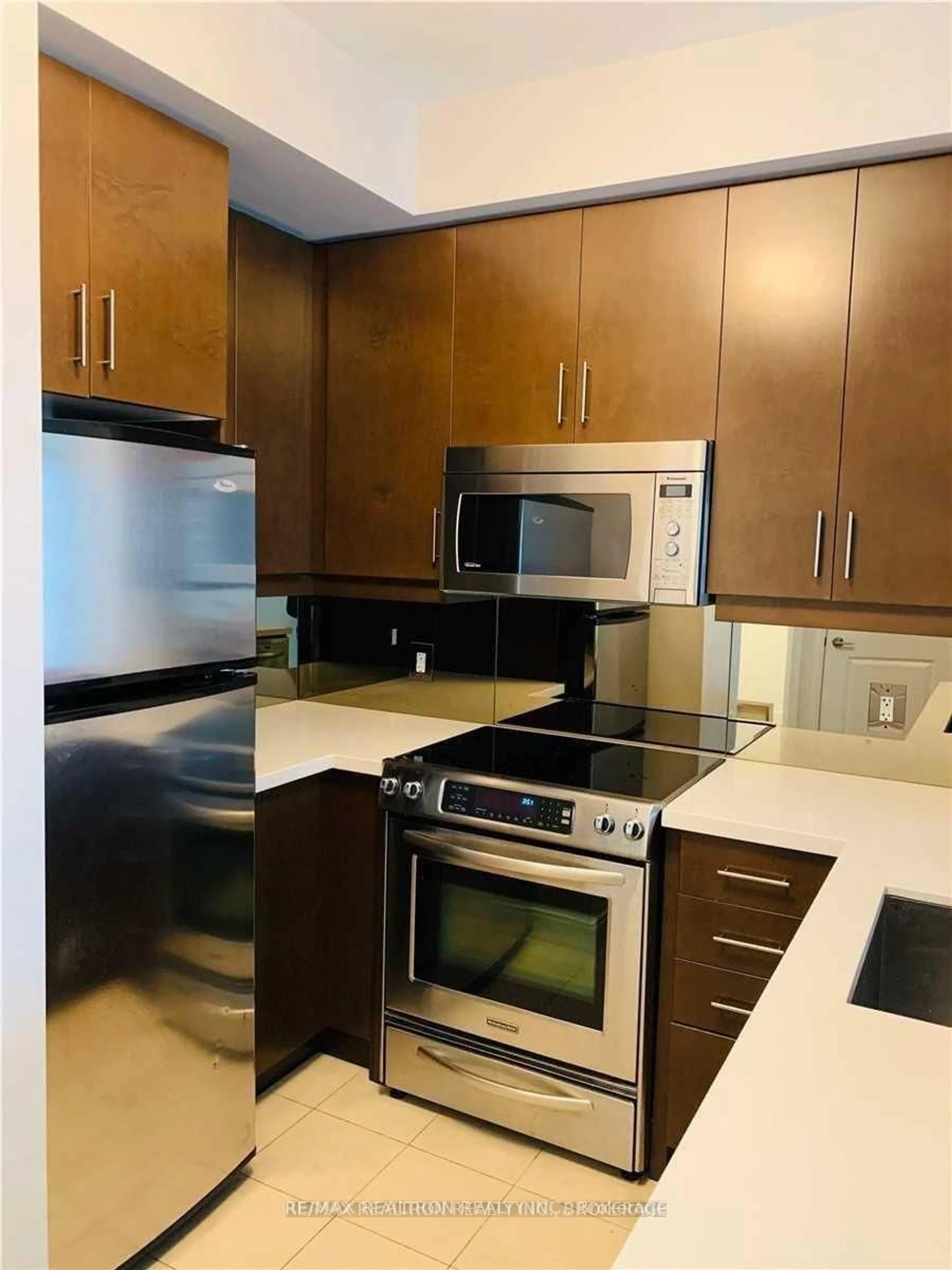 Standard kitchen, unknown for 60 Absolute Ave #706, Mississauga Ontario L4Z 0A9