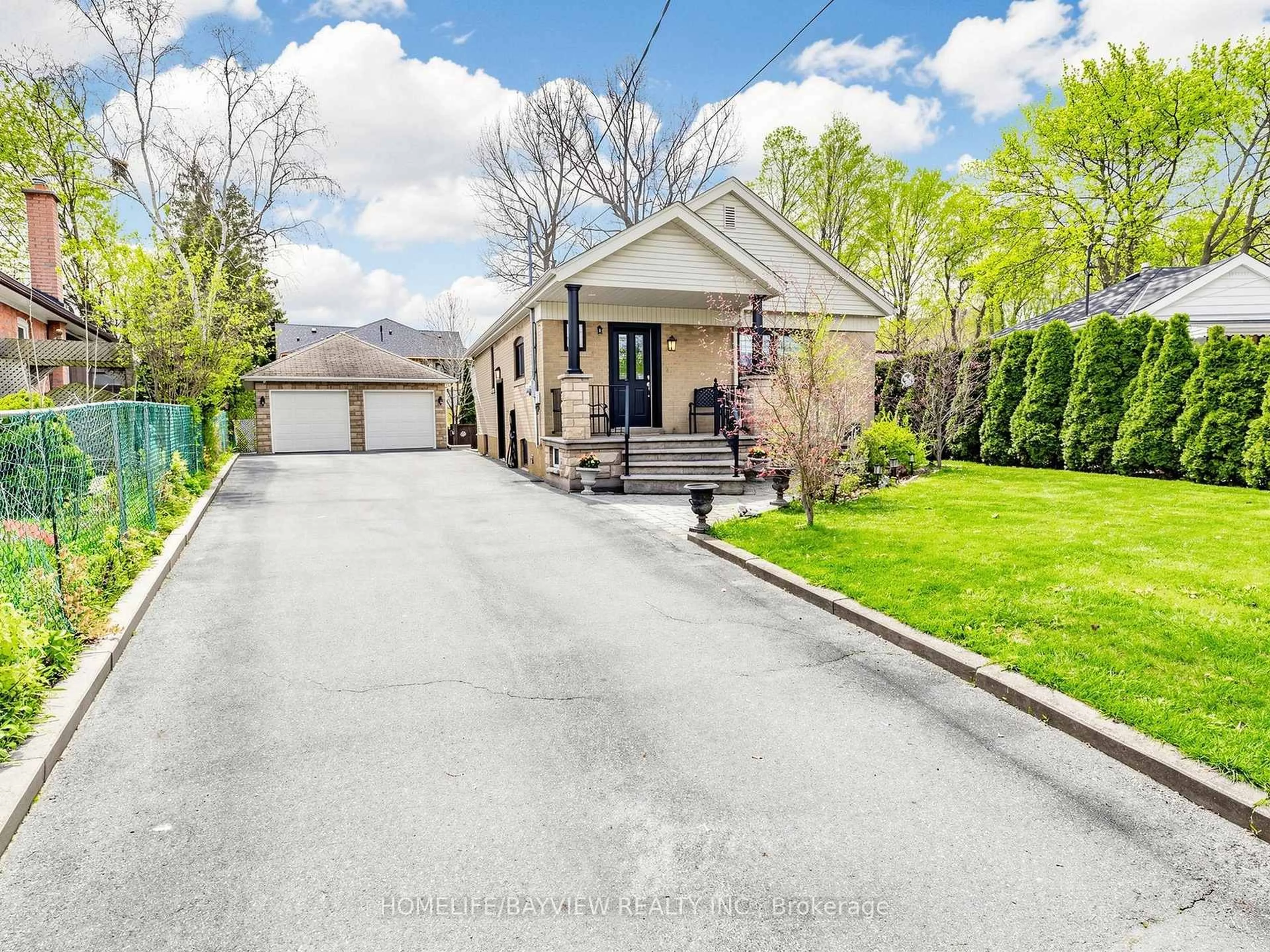 Unknown for 10 Woolton Cres, Toronto Ontario M6M 4K9