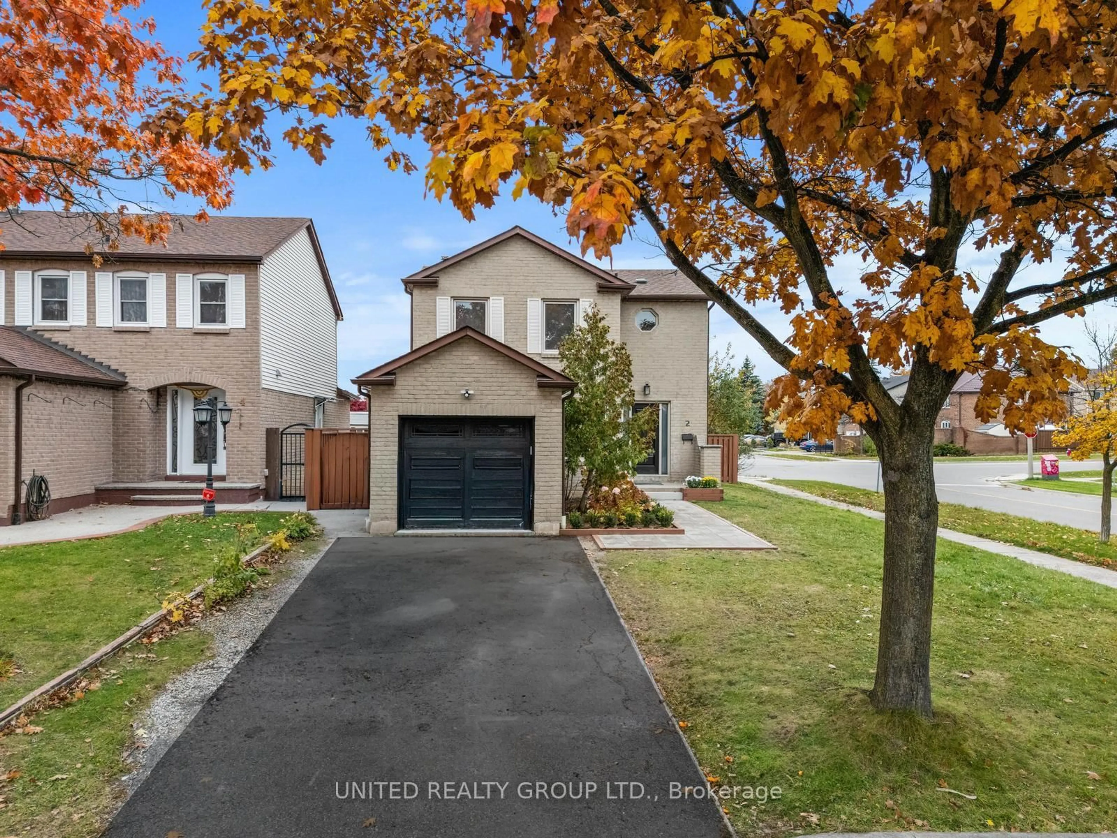 Unknown for 2 Nanport St, Brampton Ontario L6S 4A3