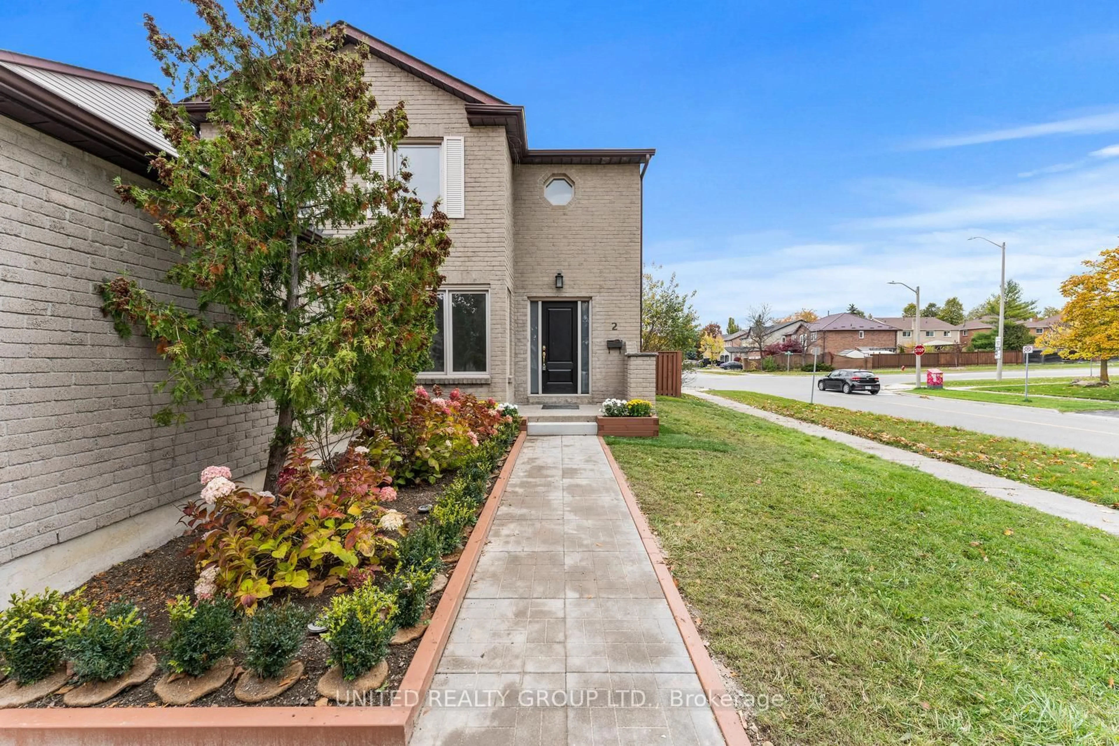 Home with brick exterior material, street for 2 Nanport St, Brampton Ontario L6S 4A3