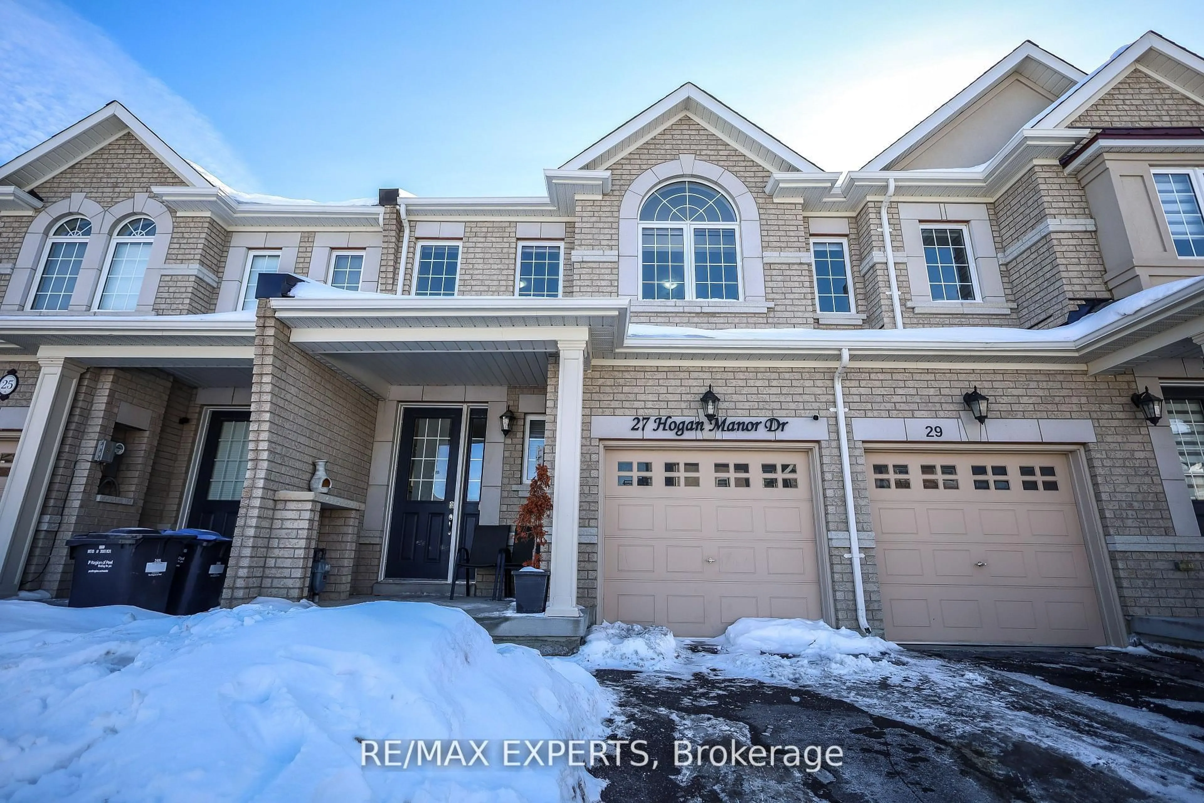 Unknown for 27 Hogan Manor Dr, Brampton Ontario L7A 4V3