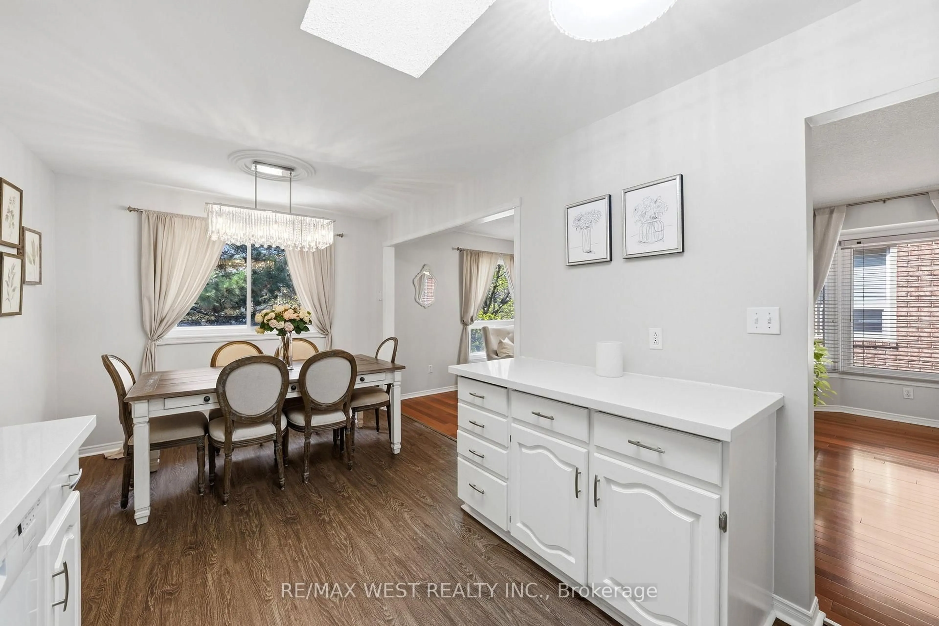 Unknown for 1205 Lambs Crt #15, Burlington Ontario L7S 2G5