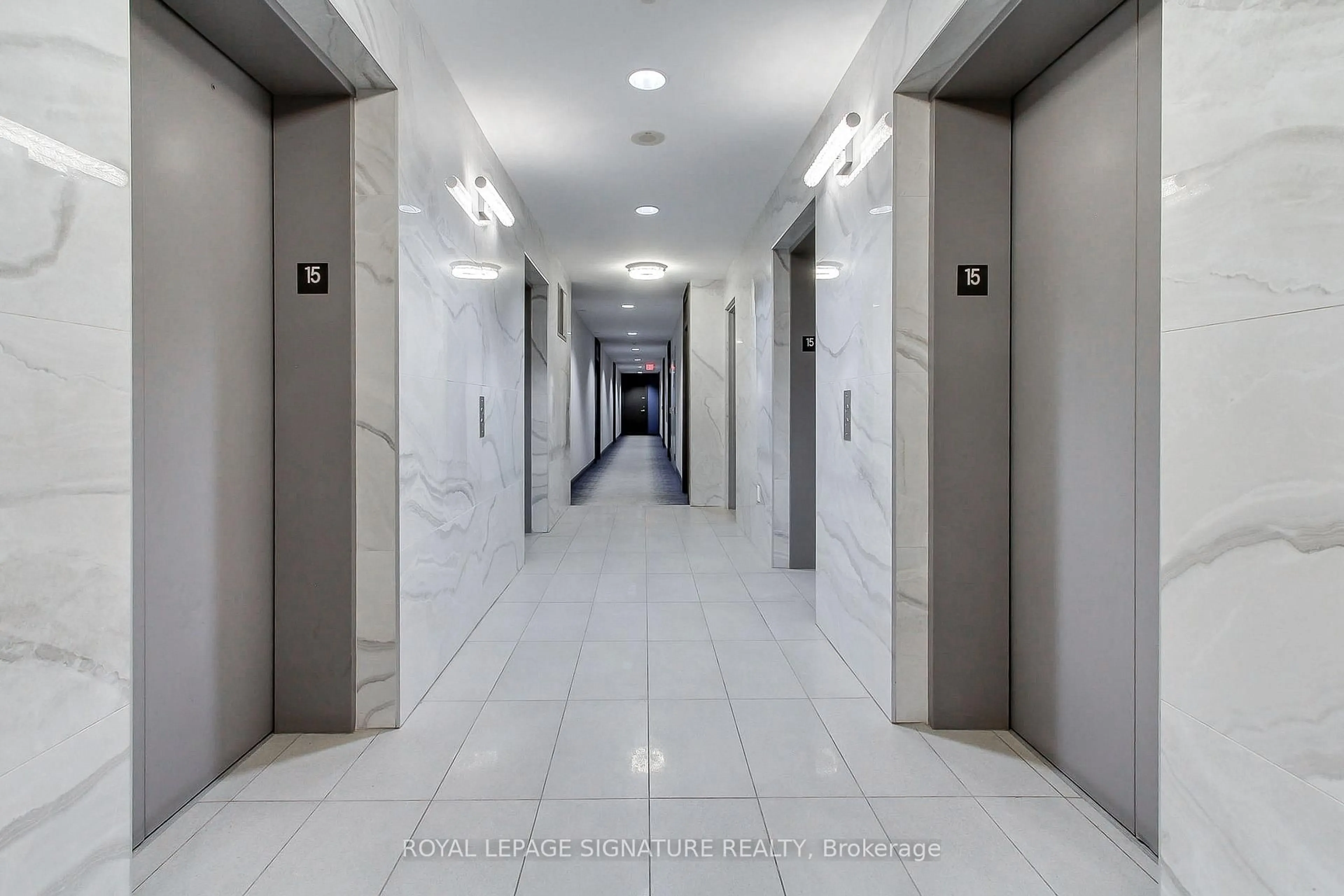 Indoor foyer for 103 The Queensway #1511, Toronto Ontario M6S 5B4