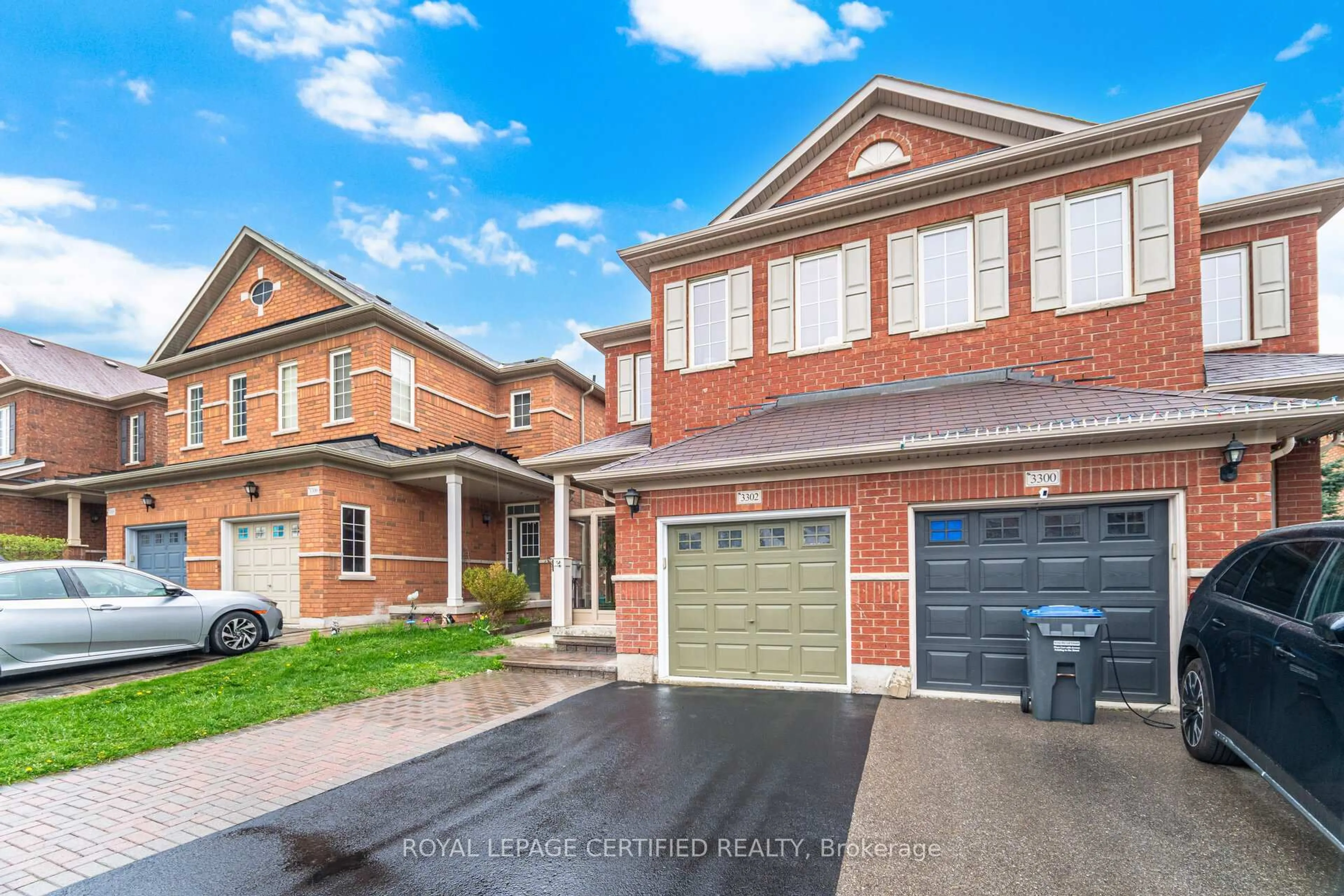 Home with brick exterior material, street for 3302 Stoney Cres, Mississauga Ontario L5M 0N5