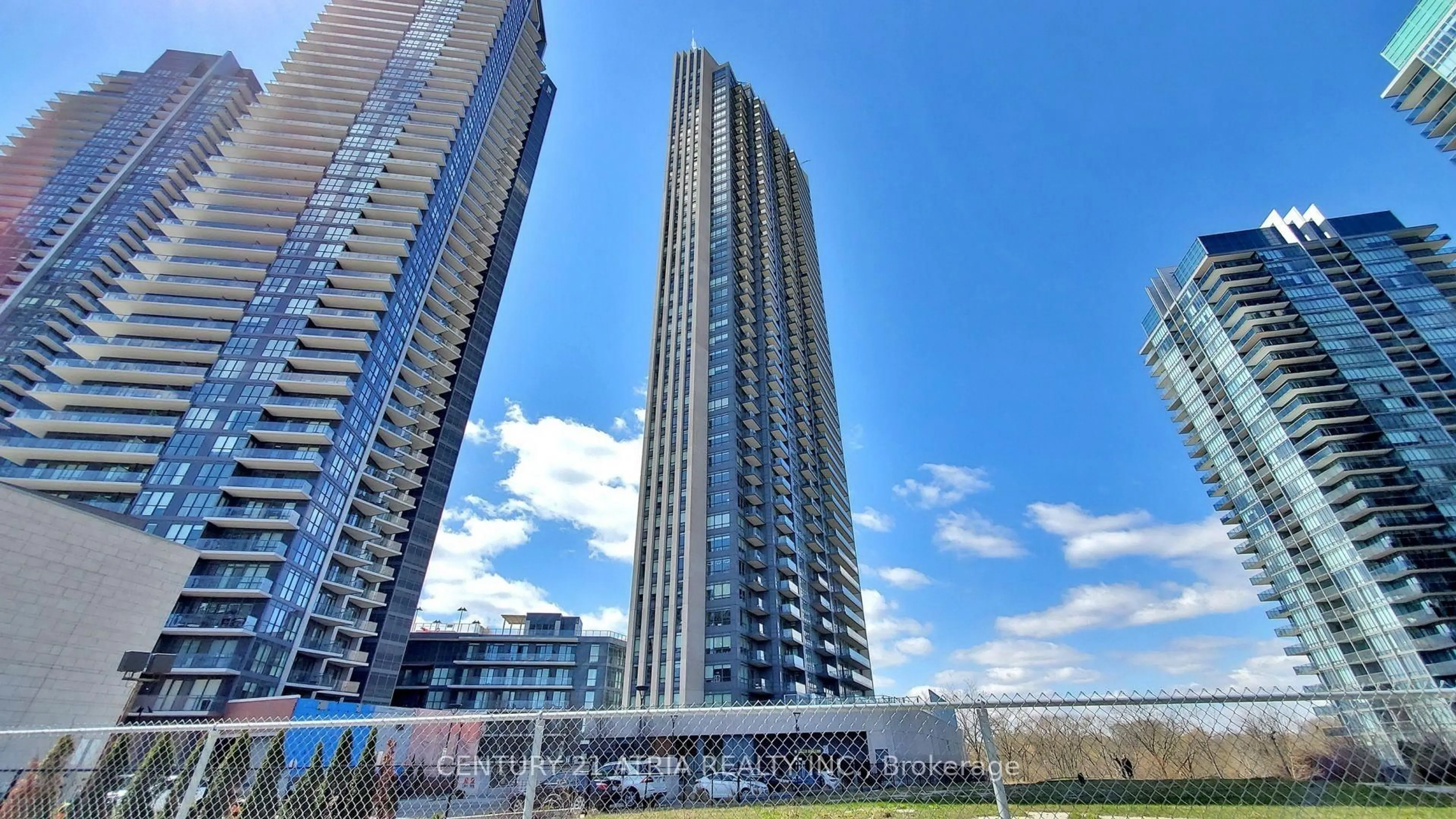 Unknown for 36 Park Lawn Rd #3210, Toronto Ontario M8Y 0E5