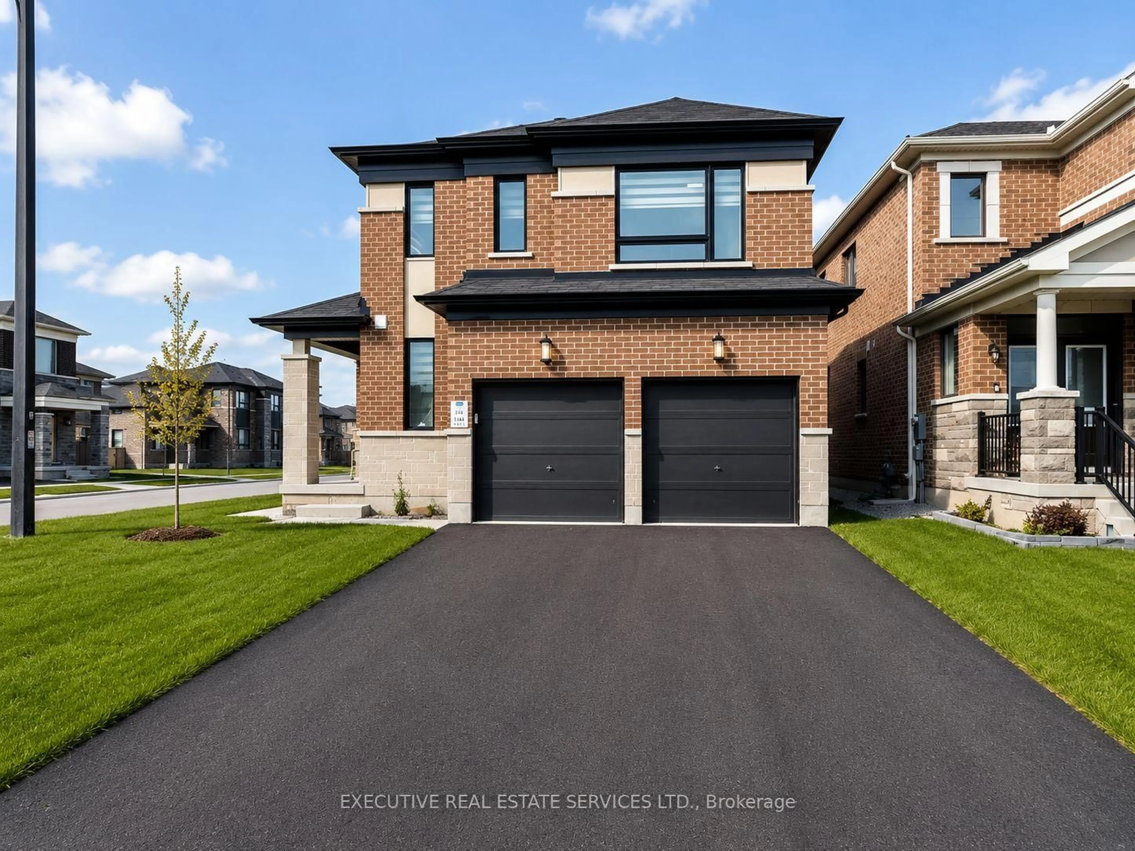 Home with brick exterior material, street for 4 Brenscombe Rd, Brampton Ontario L7A 5E8
