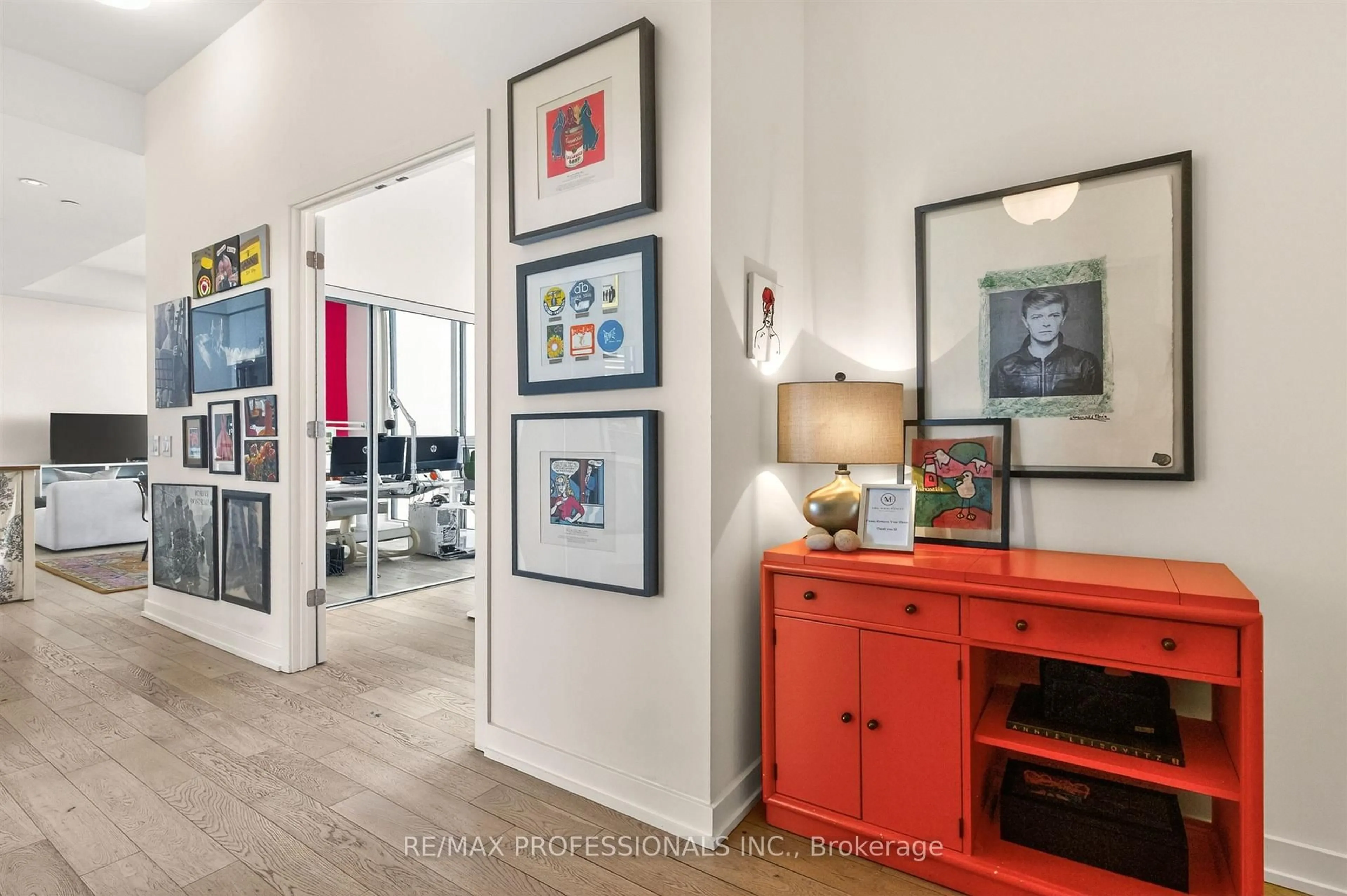 Indoor entryway for 2200 Lake Shore Blvd #UPH01, Toronto Ontario M8V 1A4
