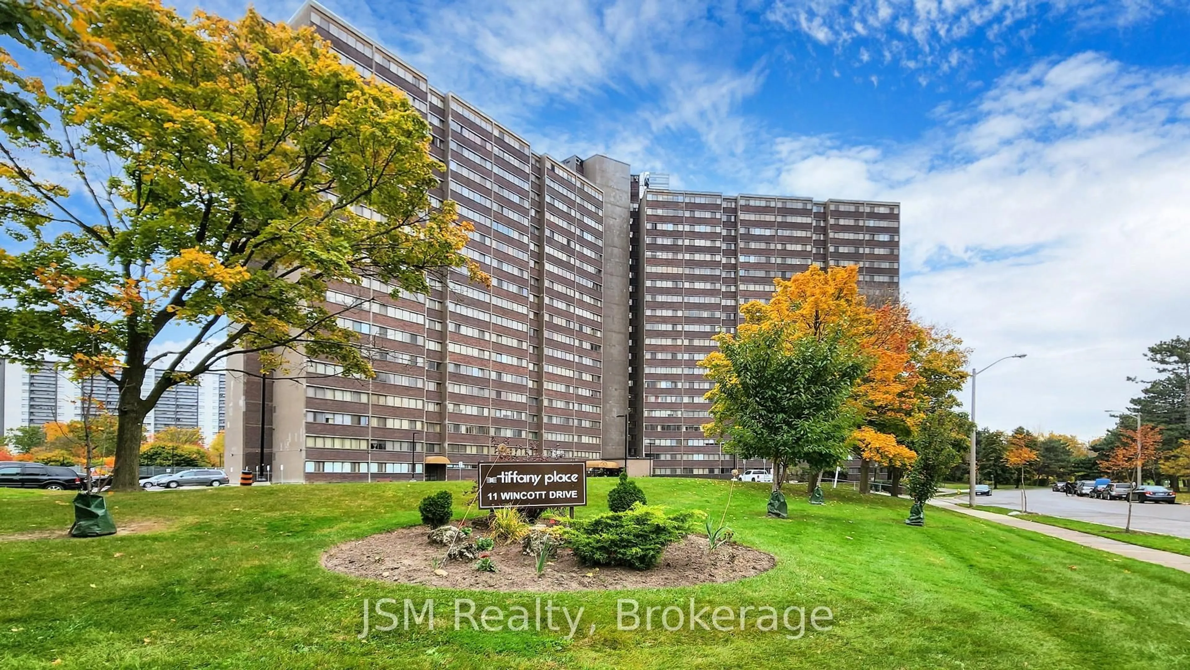 A pic from outside/outdoor area/front of a property/back of a property/a pic from drone, building for 11 Wincott Dr #1912, Toronto Ontario M9R 2R9