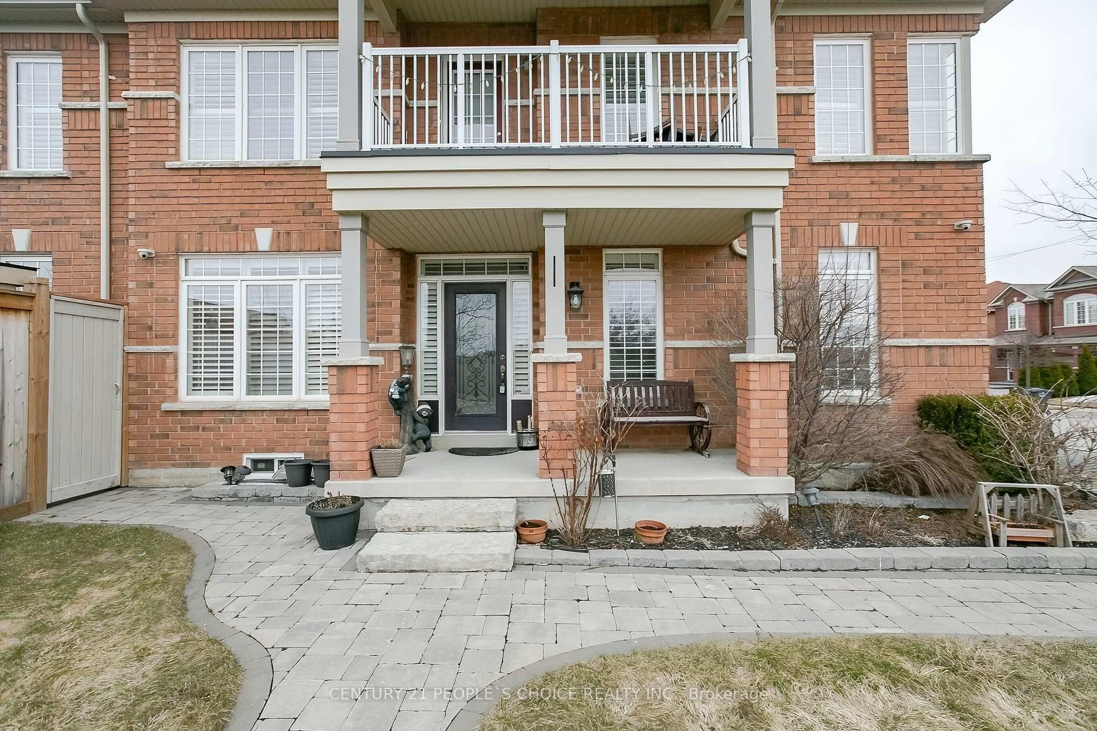 Unknown for 33 Accent Circ, Brampton Ontario L7A 0L3