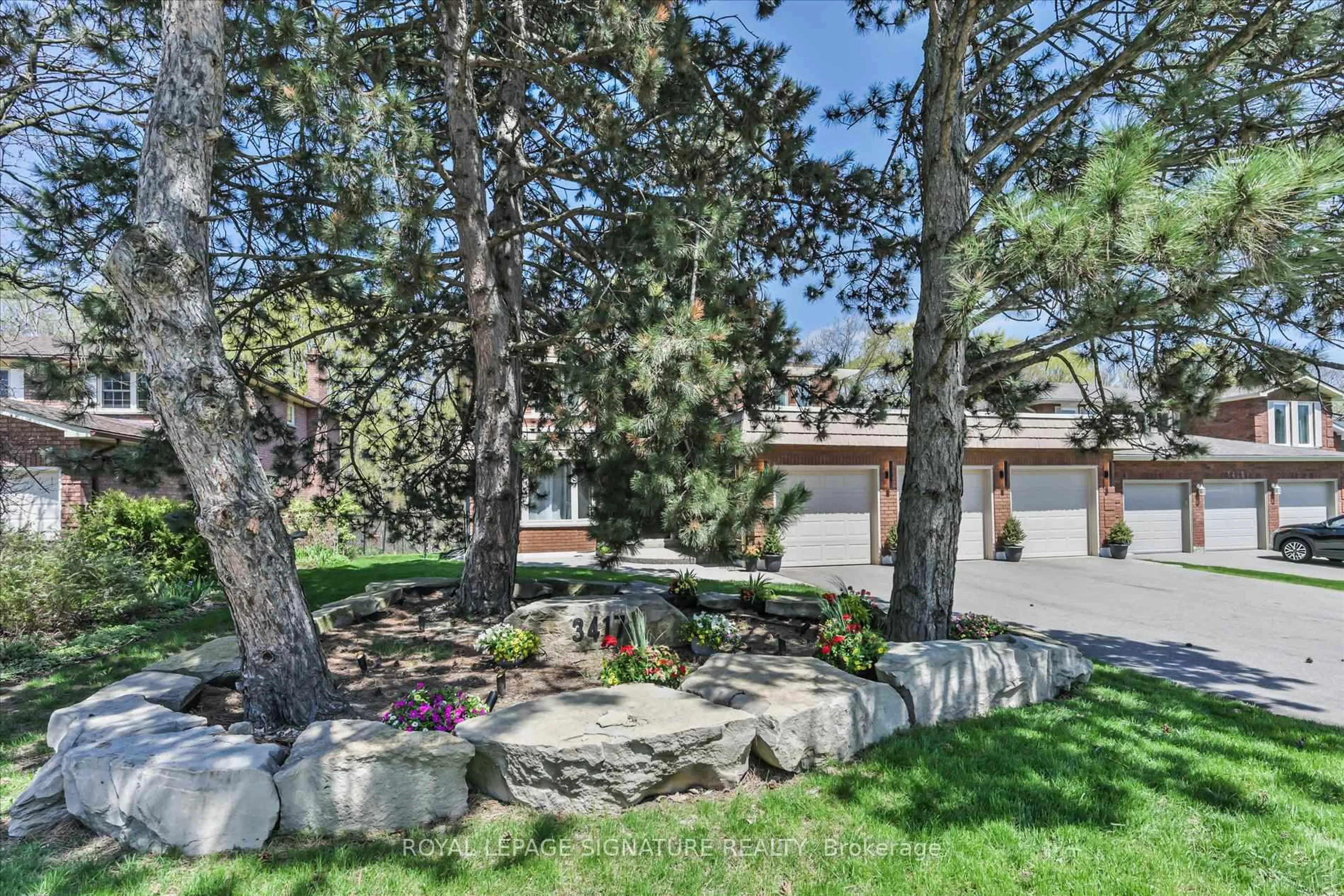 Patio, street for 3417 Sanderling Cres, Mississauga Ontario L5L 3P4