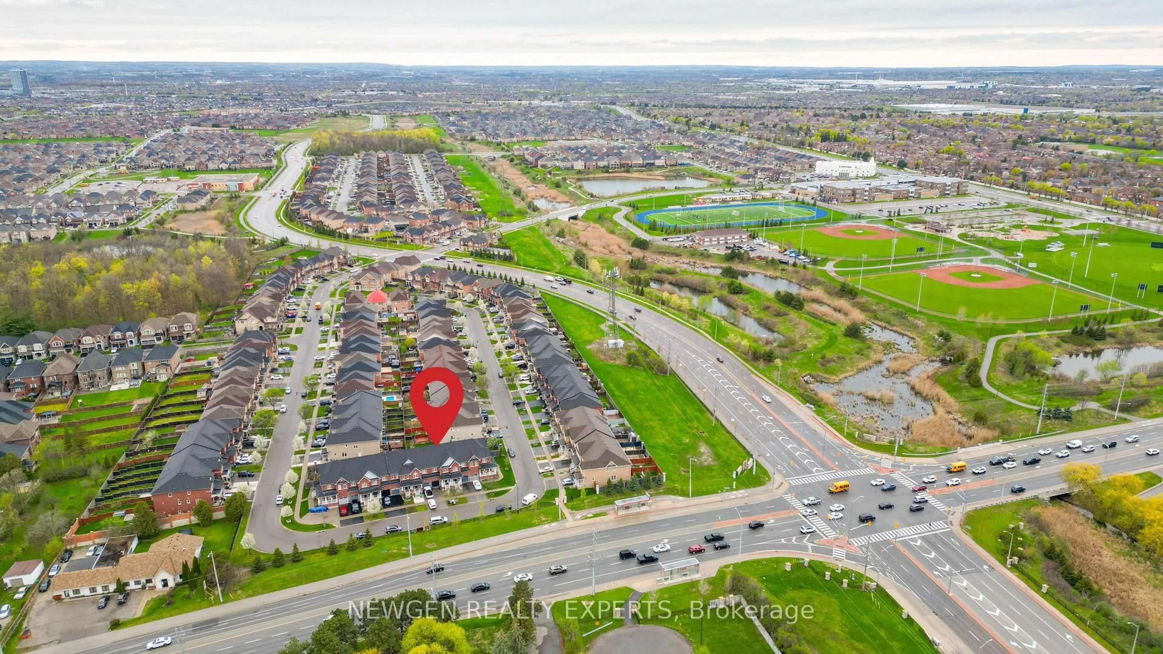 A pic from outside/outdoor area/front of a property/back of a property/a pic from drone, street for 55 Teal Crest Circ, Brampton Ontario L4N 8W1