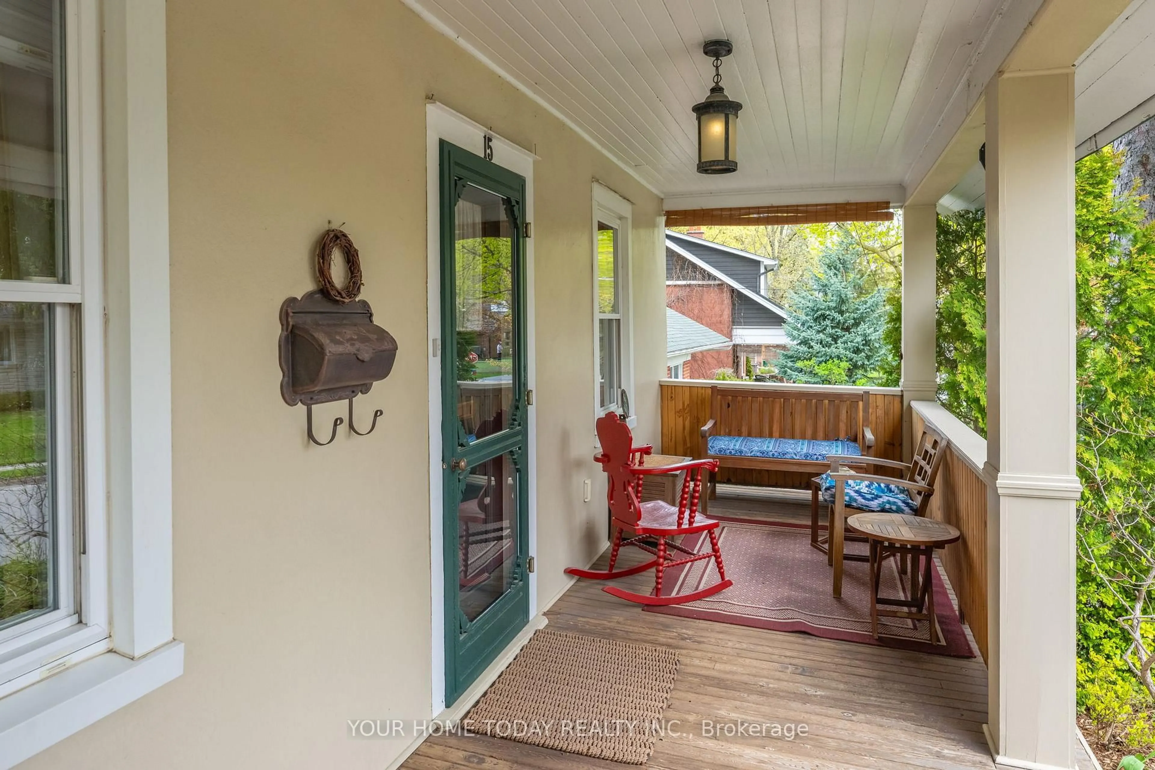 Patio, street for 15 Albert St, Halton Hills Ontario L7G 2A8