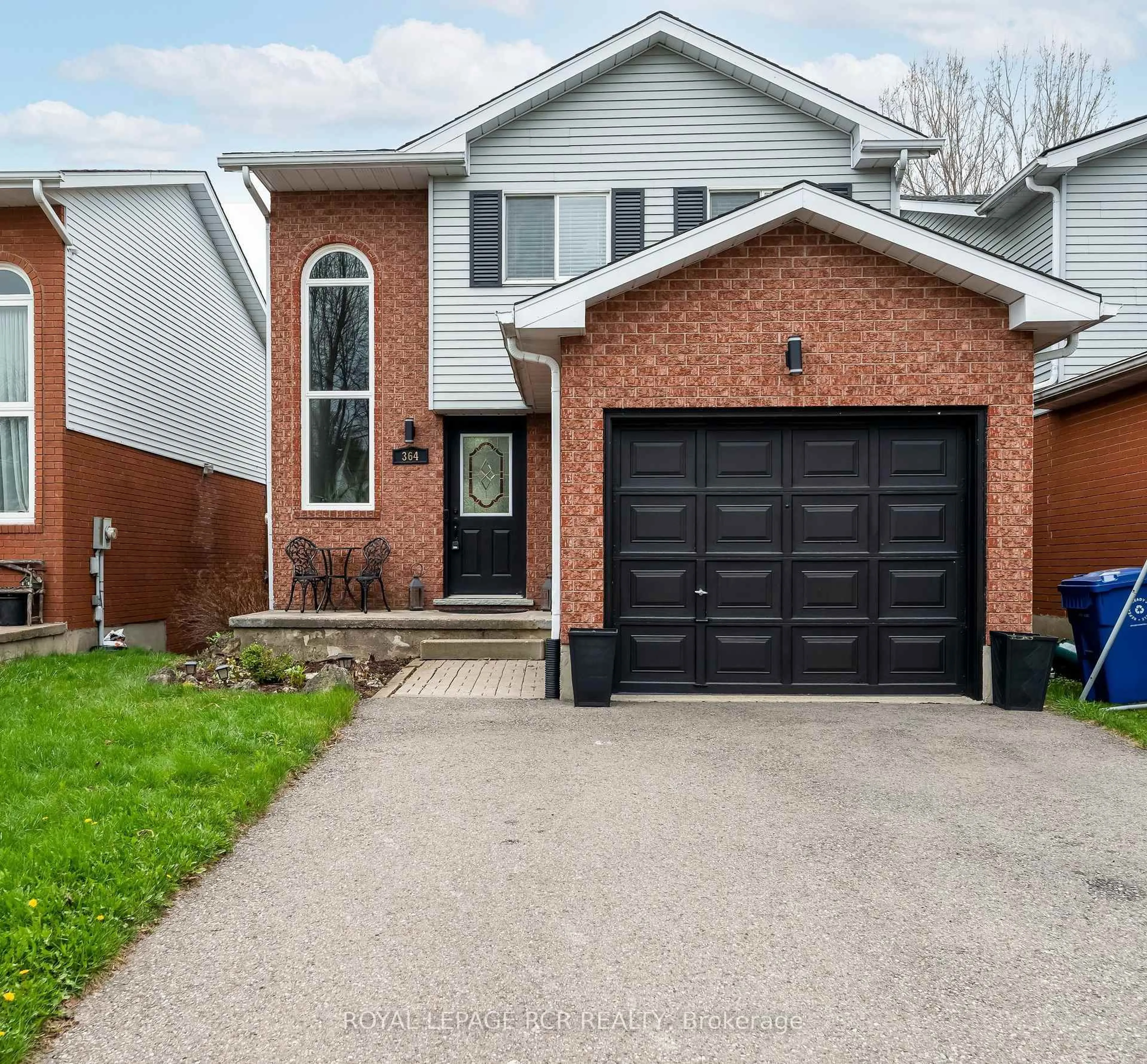 Home with brick exterior material, street for 364 Adams Crt, Orangeville Ontario L9W 4M2