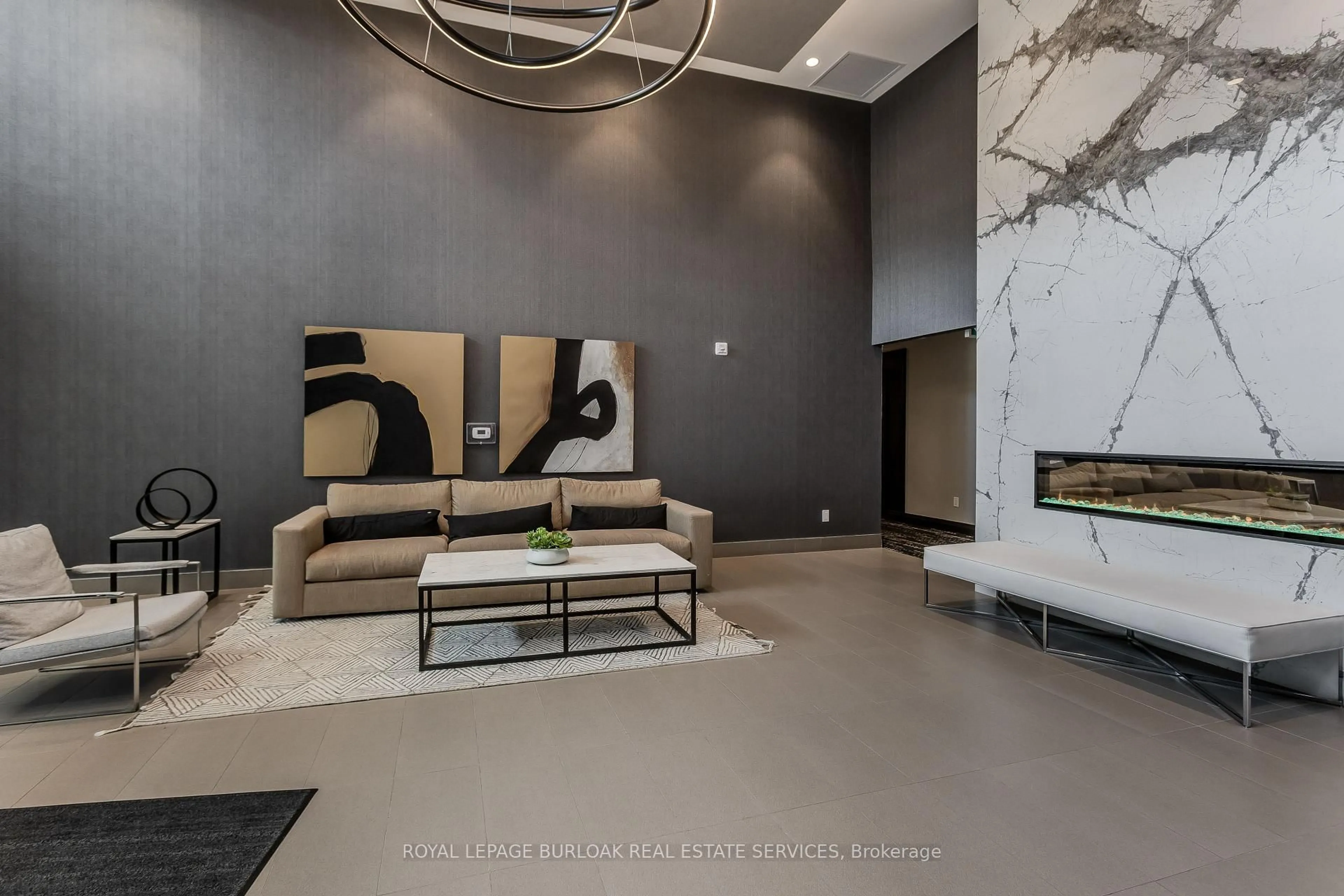 Lobby for 460 Gordon Krantz Ave #112, Milton Ontario L9E 1Z2