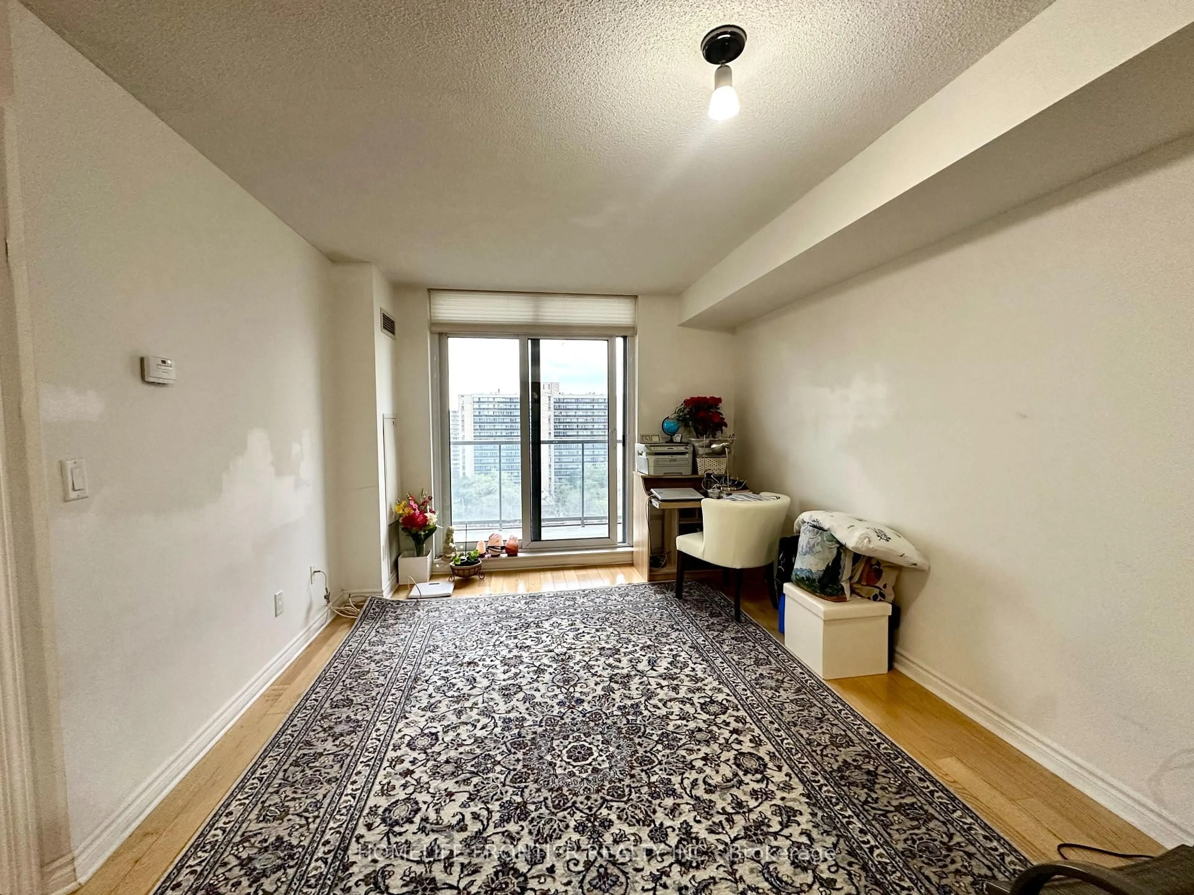 A pic of a room for 70 High Park Ave #1304, Toronto Ontario M6P 1A1