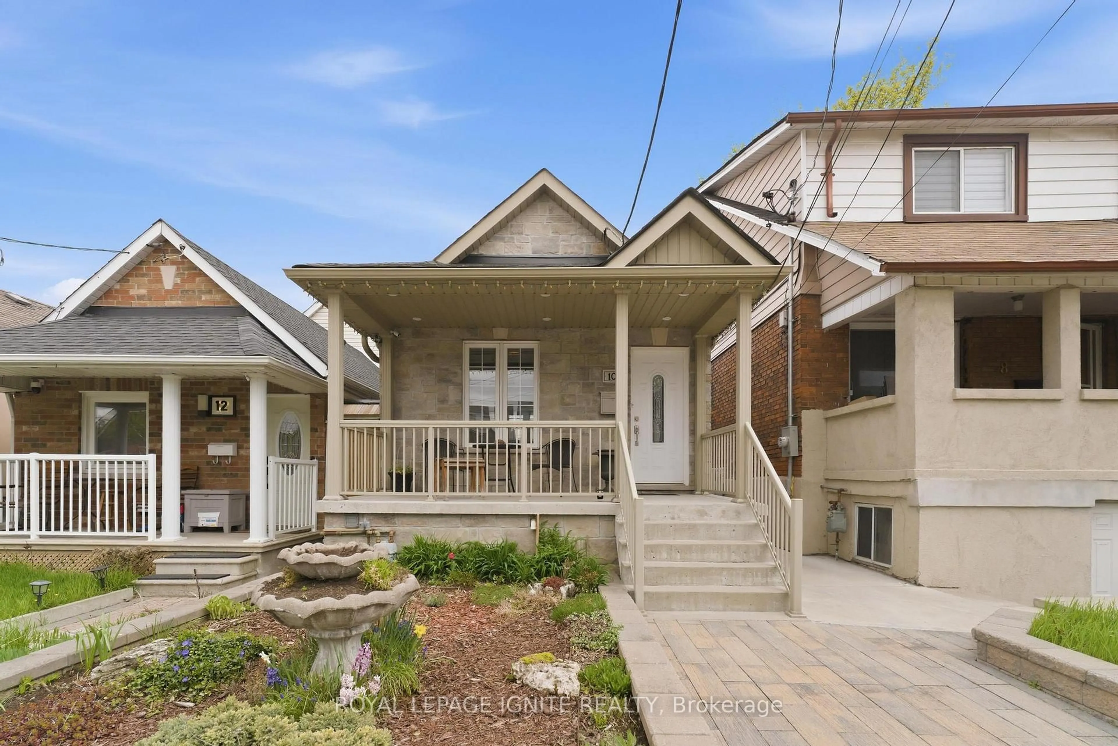 Home with vinyl exterior material, street for 10 Cayuga Ave, Toronto Ontario M6N 2G1