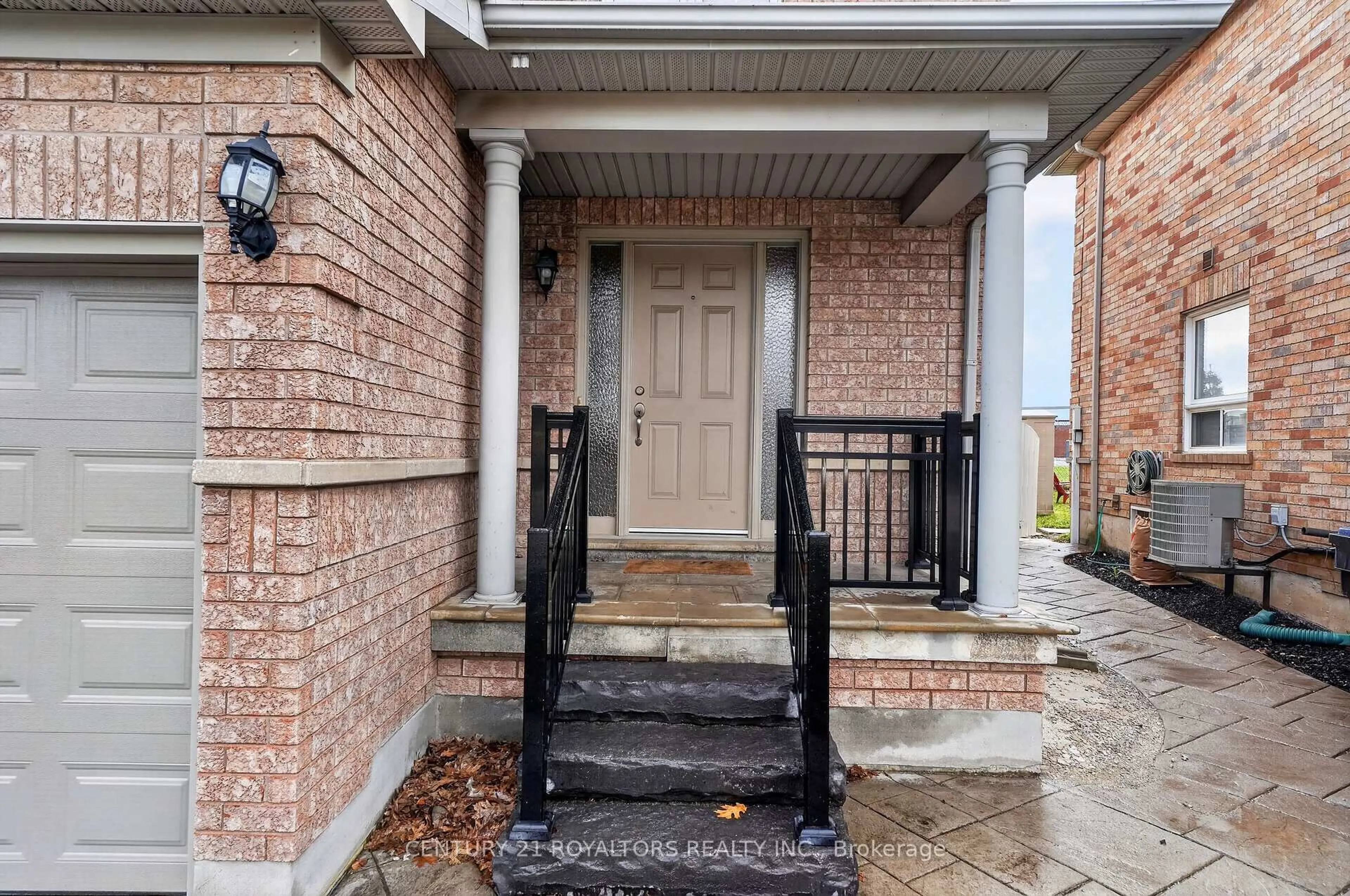 Home with brick exterior material, street for 30 Trudelle Cres, Brampton Ontario L7A 2Z1