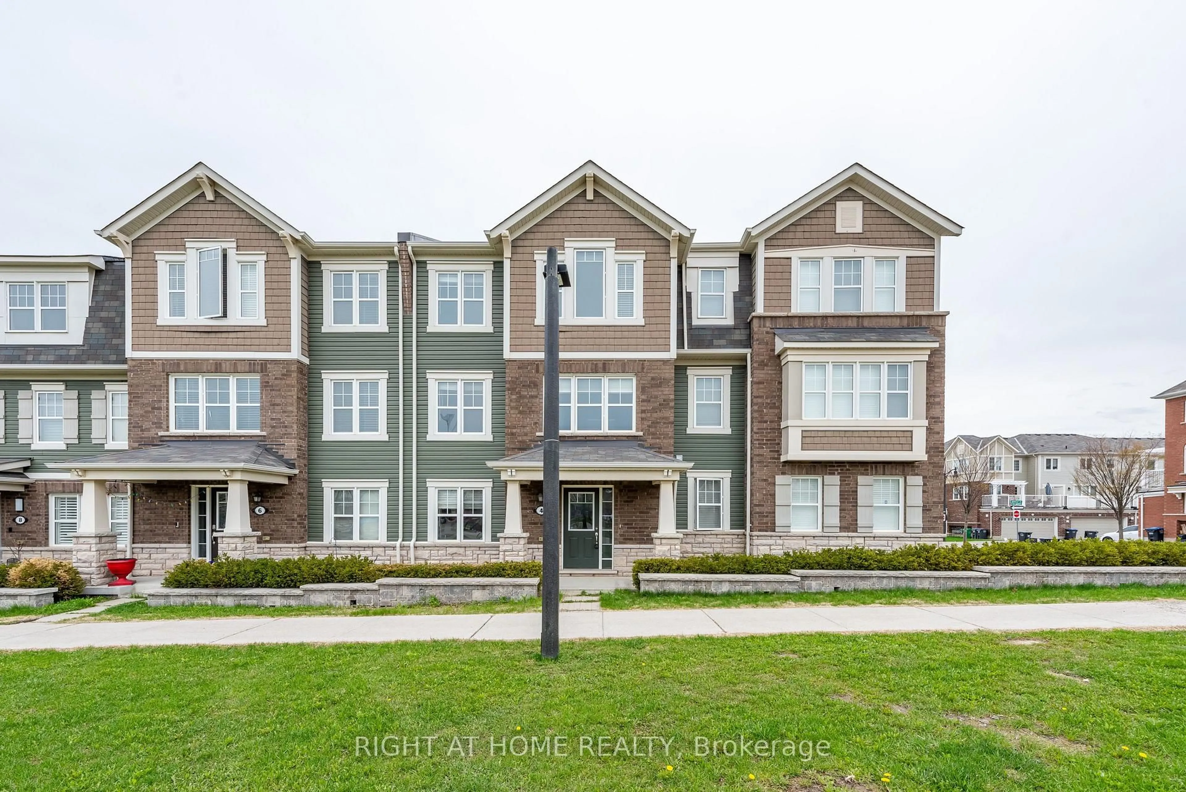 A pic from outside/outdoor area/front of a property/back of a property/a pic from drone, unknown for 4 Hafia St #., Brampton Ontario L7A 0A8