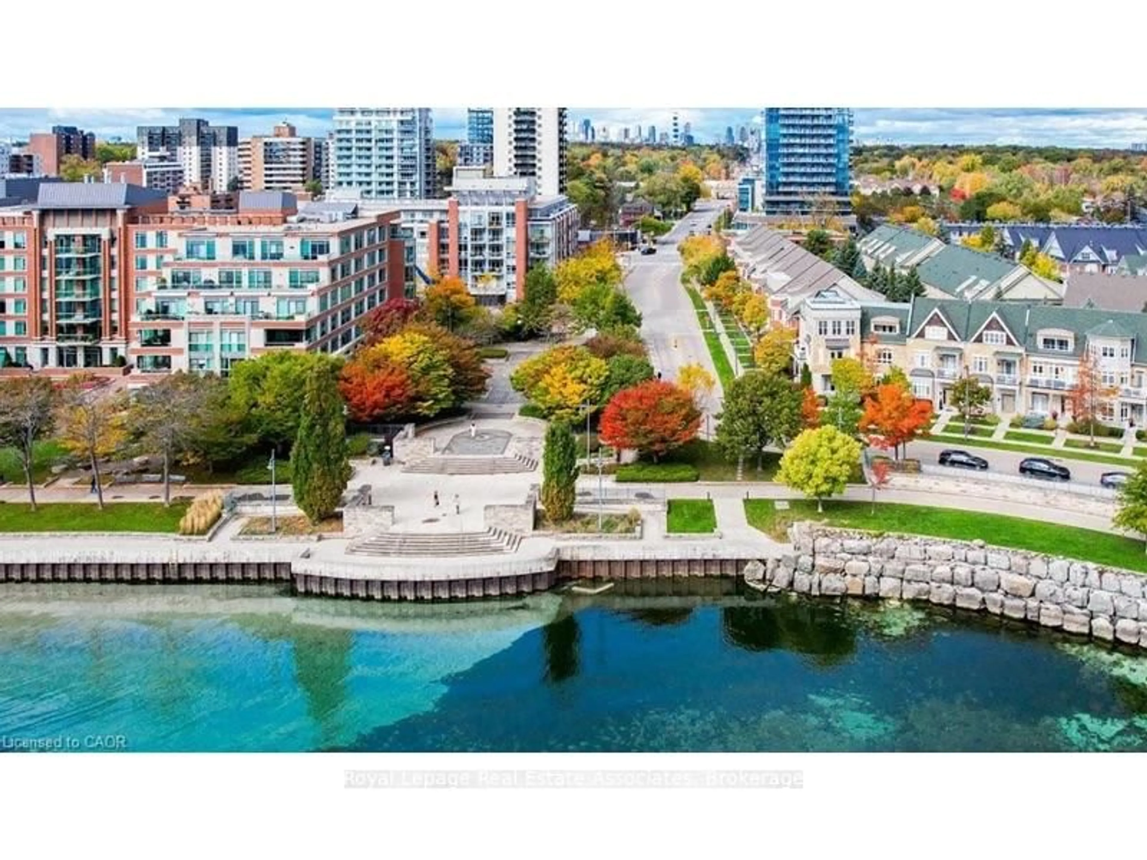 Blurry image for 80 Port St #107, Mississauga Ontario L5G 4V6