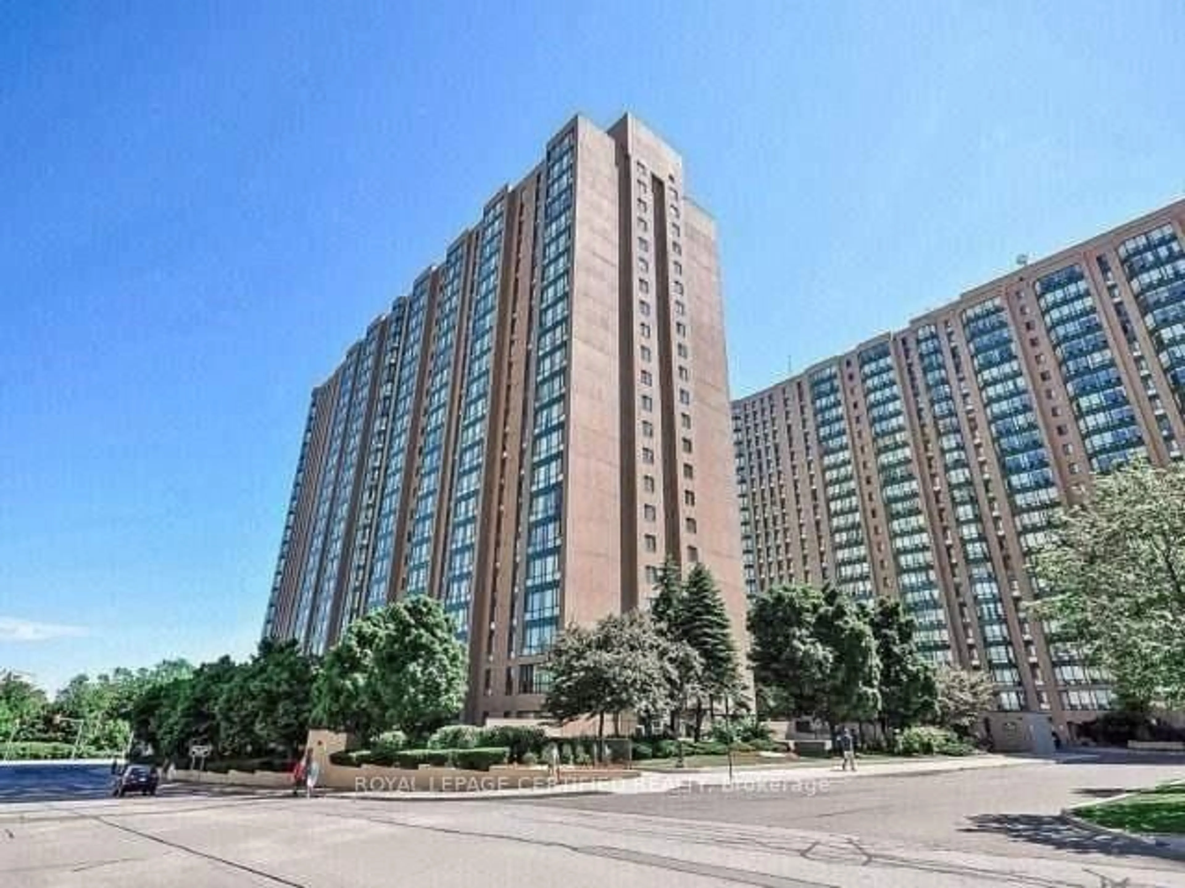Unknown for 145 Hillcrest Ave #910, Mississauga Ontario L5B 3Z1
