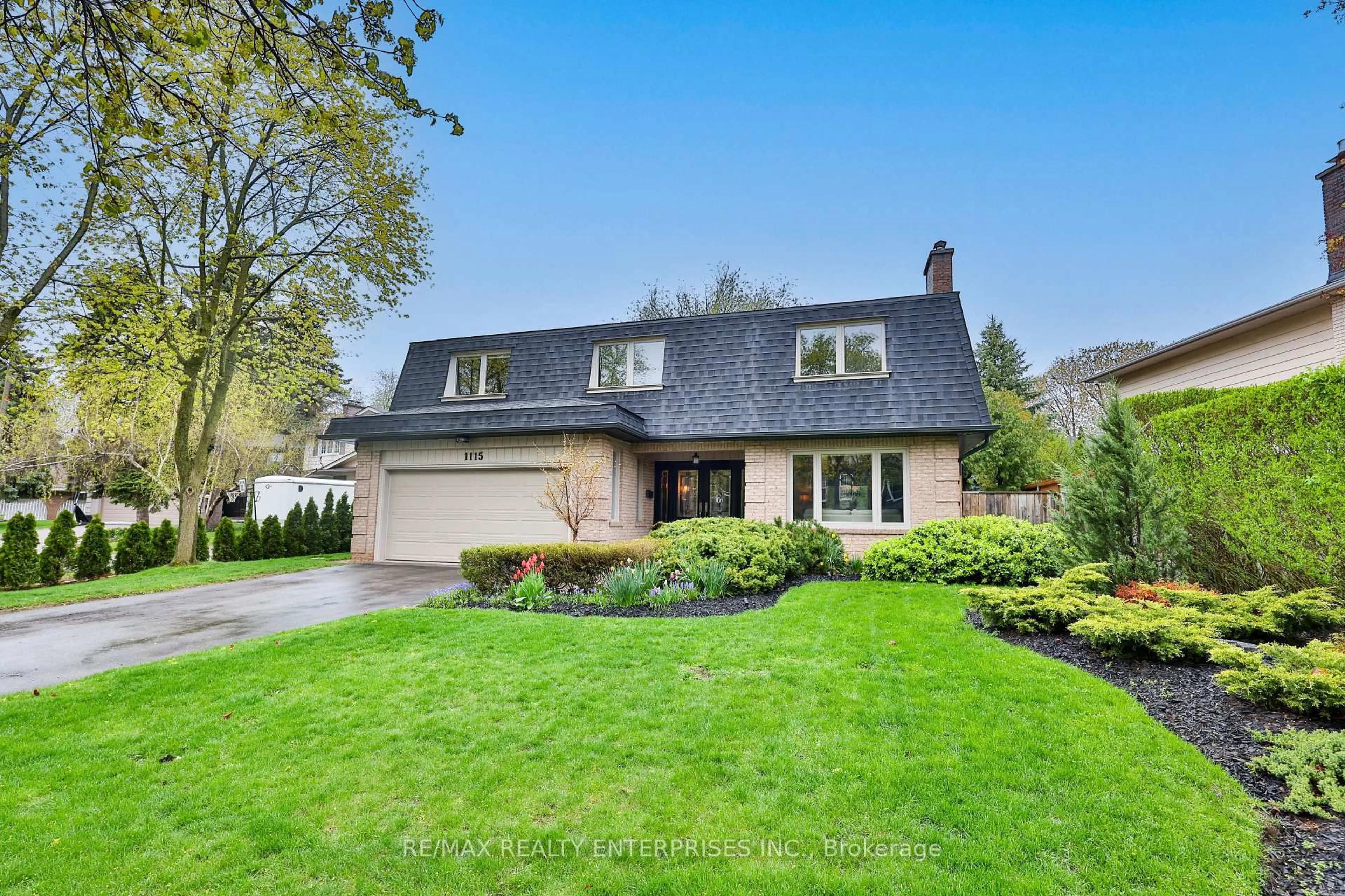 Home with brick exterior material, street for 1115 Talka Crt, Mississauga Ontario L5C 1B1