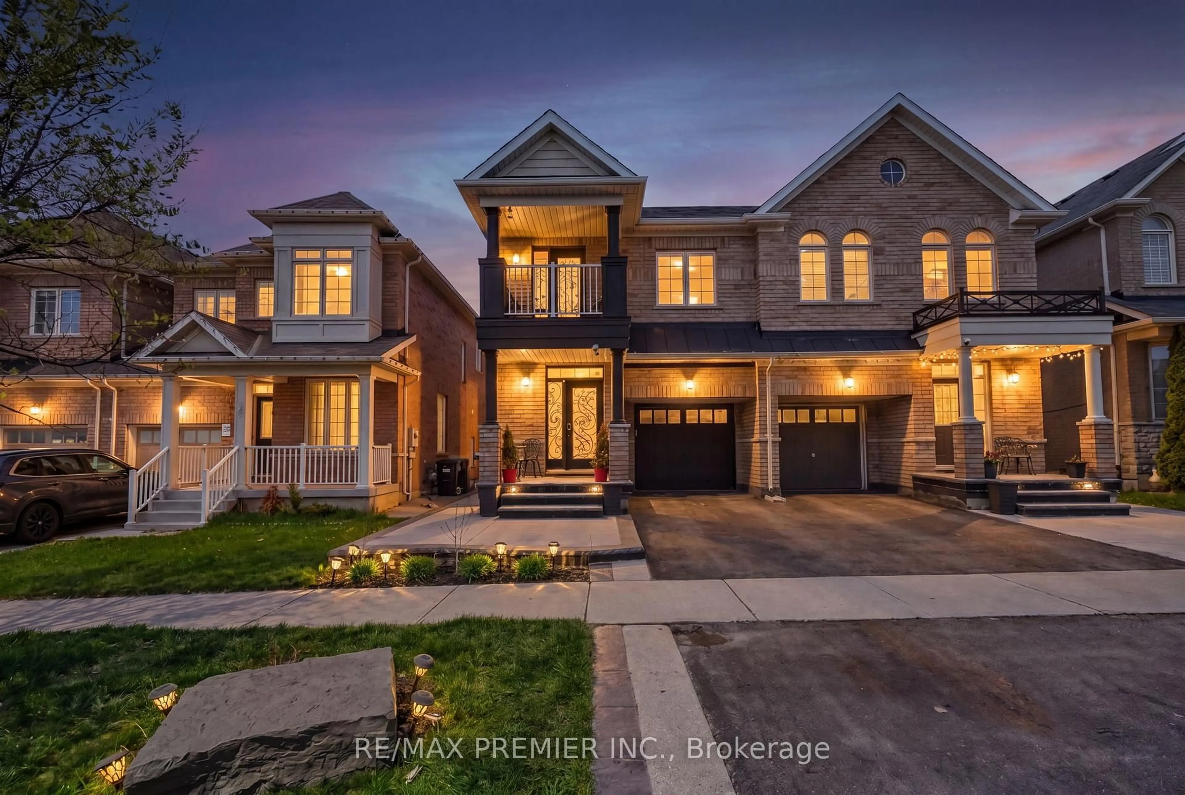 Home with brick exterior material, street for 82 Chesterwood Cres, Brampton Ontario L6Y 0Z5