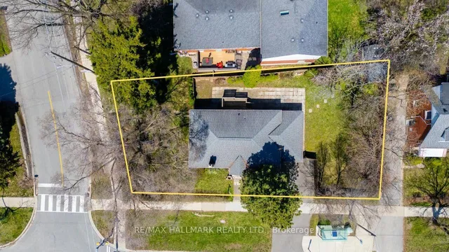 200 Berry Rd, Toronto 5