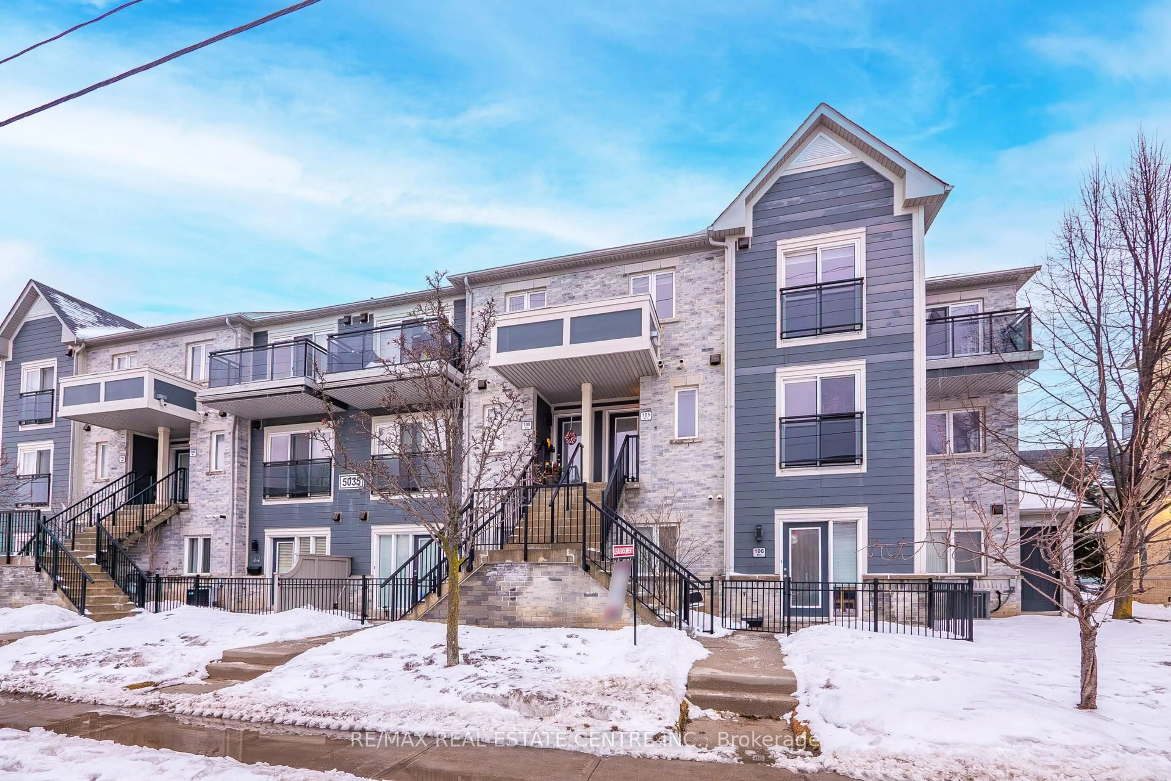 Unknown for 5035 Oscar Peterson Blvd #105, Mississauga Ontario L5M 0P4