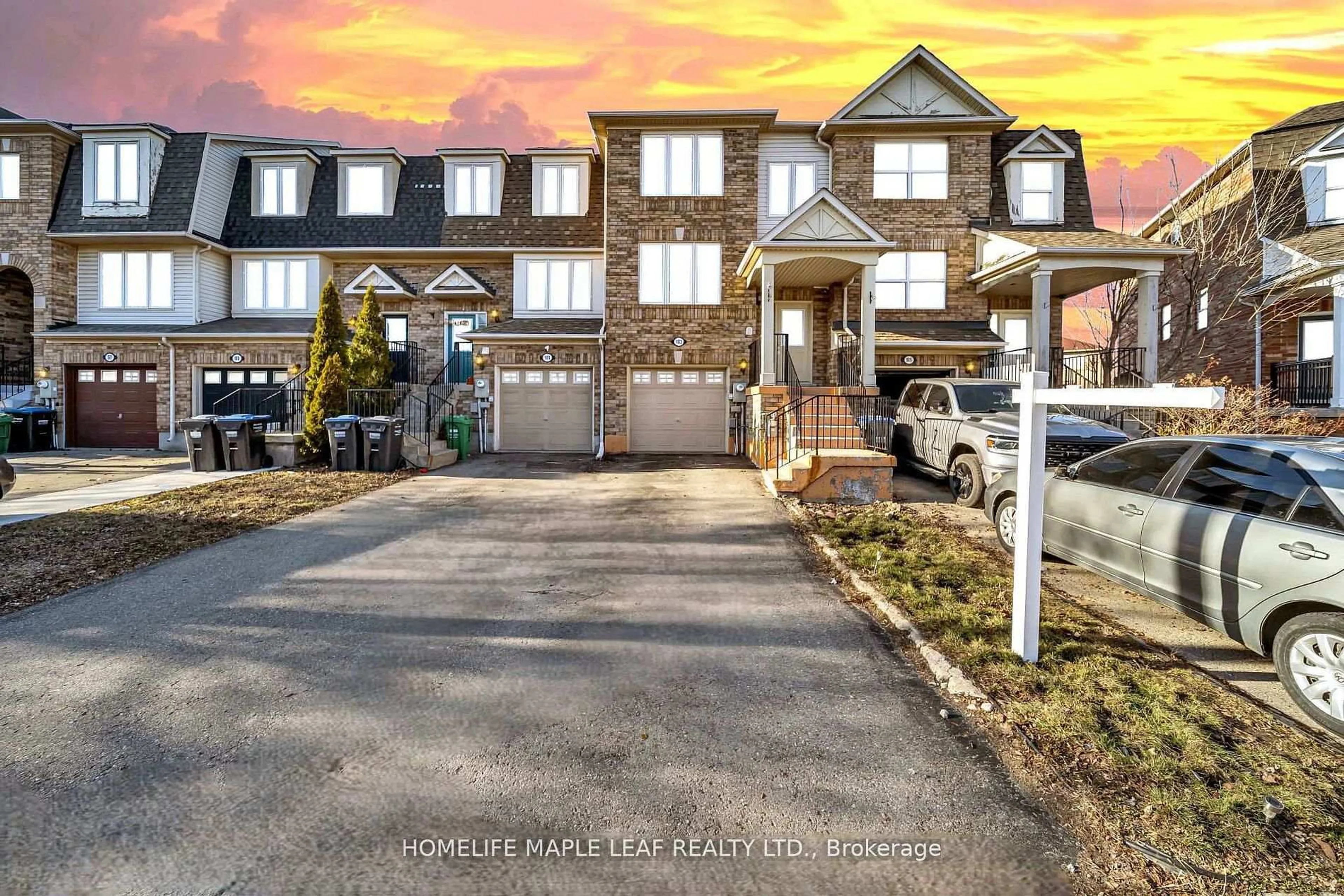Home with brick exterior material, street for 103 Dunlop Crt, Brampton Ontario L6X 5A6