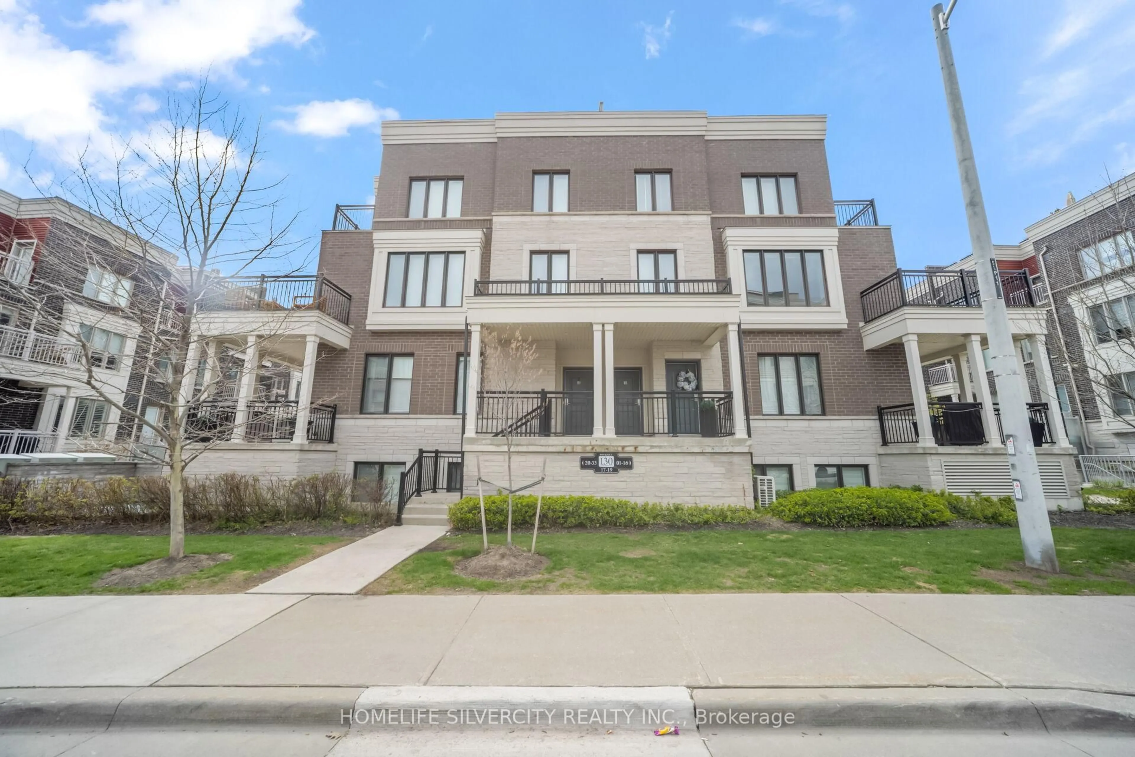 Unknown for 130 Long Branch Ave #4, Toronto Ontario M8W 0B1
