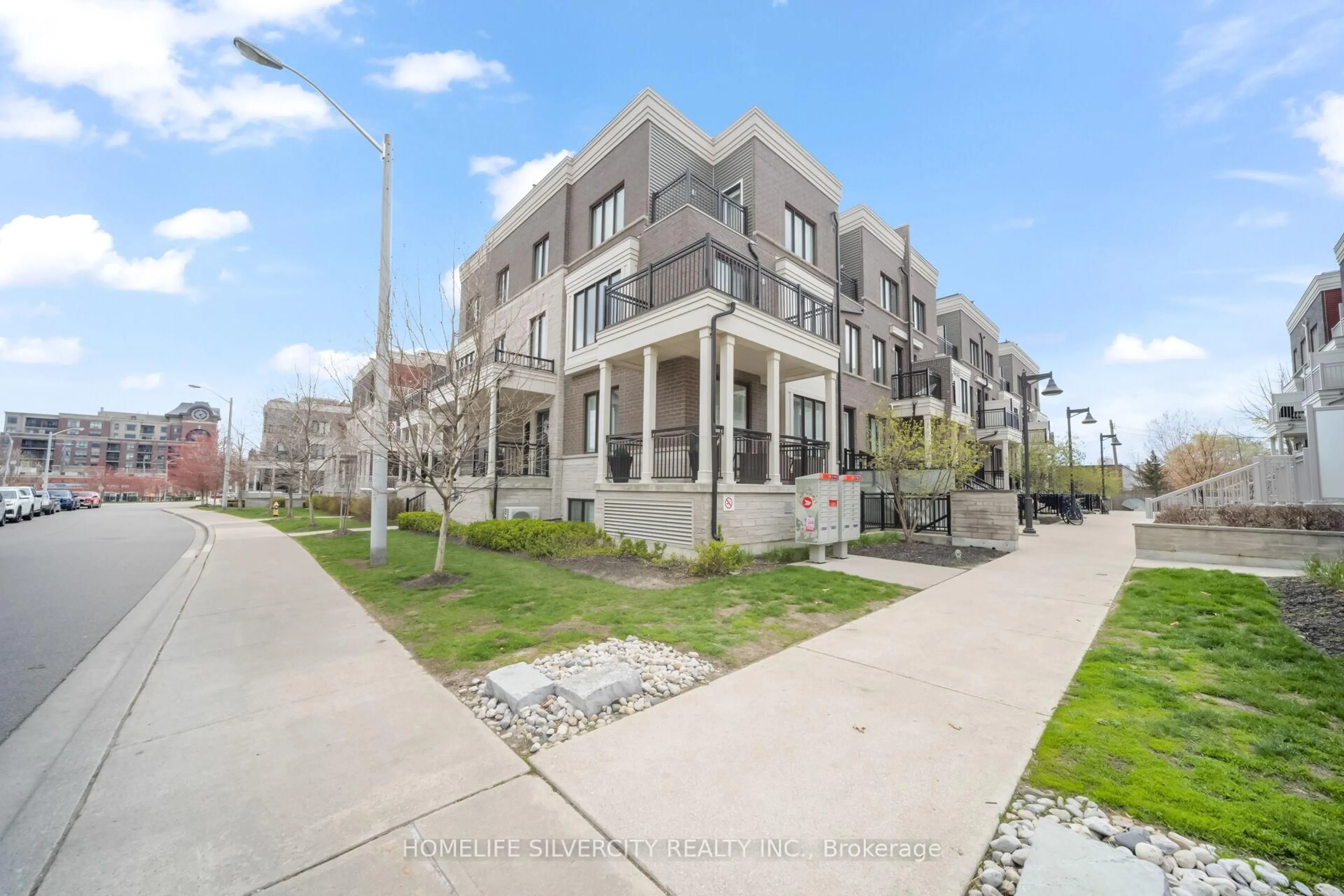 Unknown for 130 Long Branch Ave #4, Toronto Ontario M8W 0B1