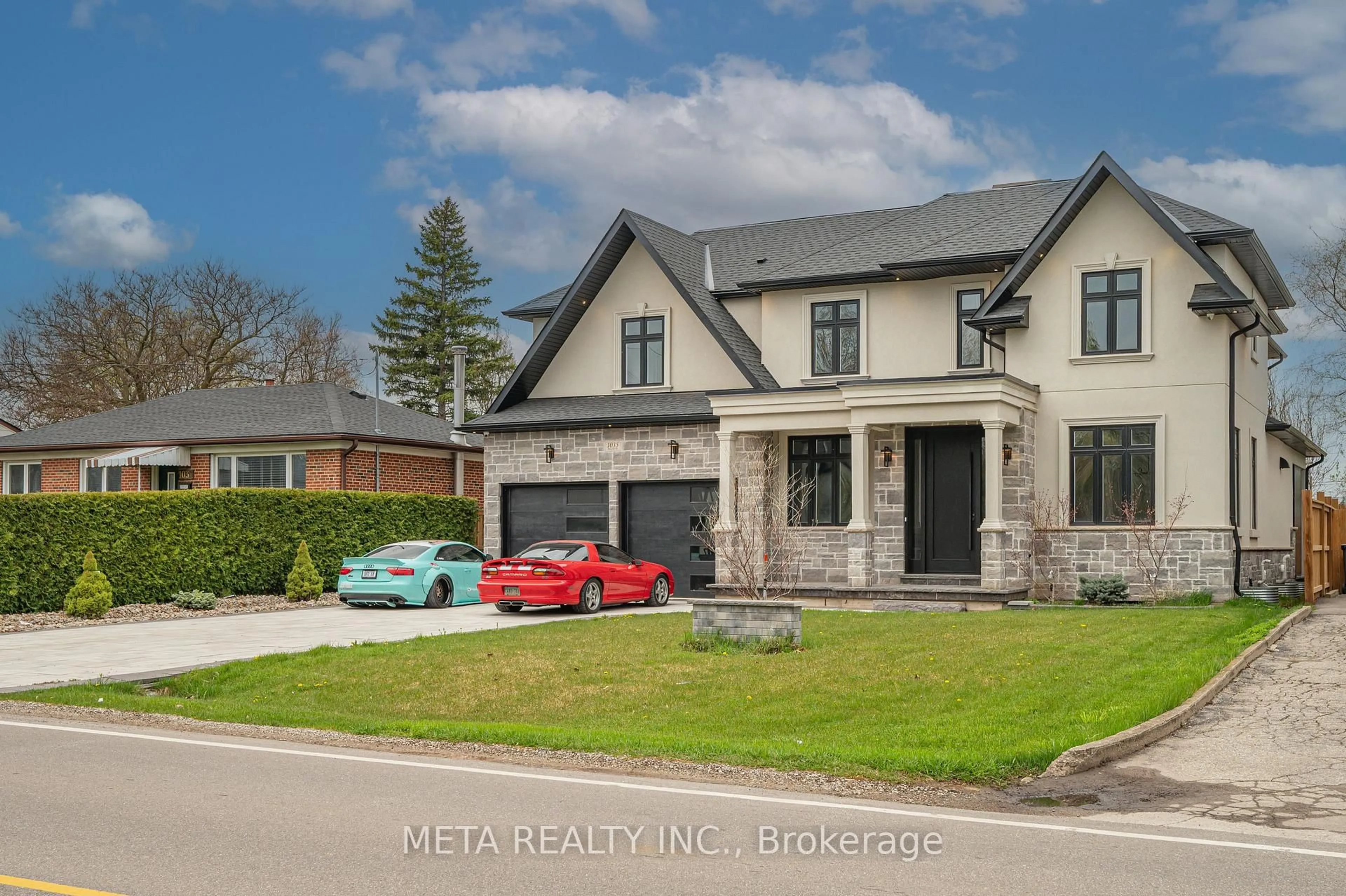 Home with brick exterior material, street for 1035 Pinegrove Rd, Oakville Ontario L6L 2W3