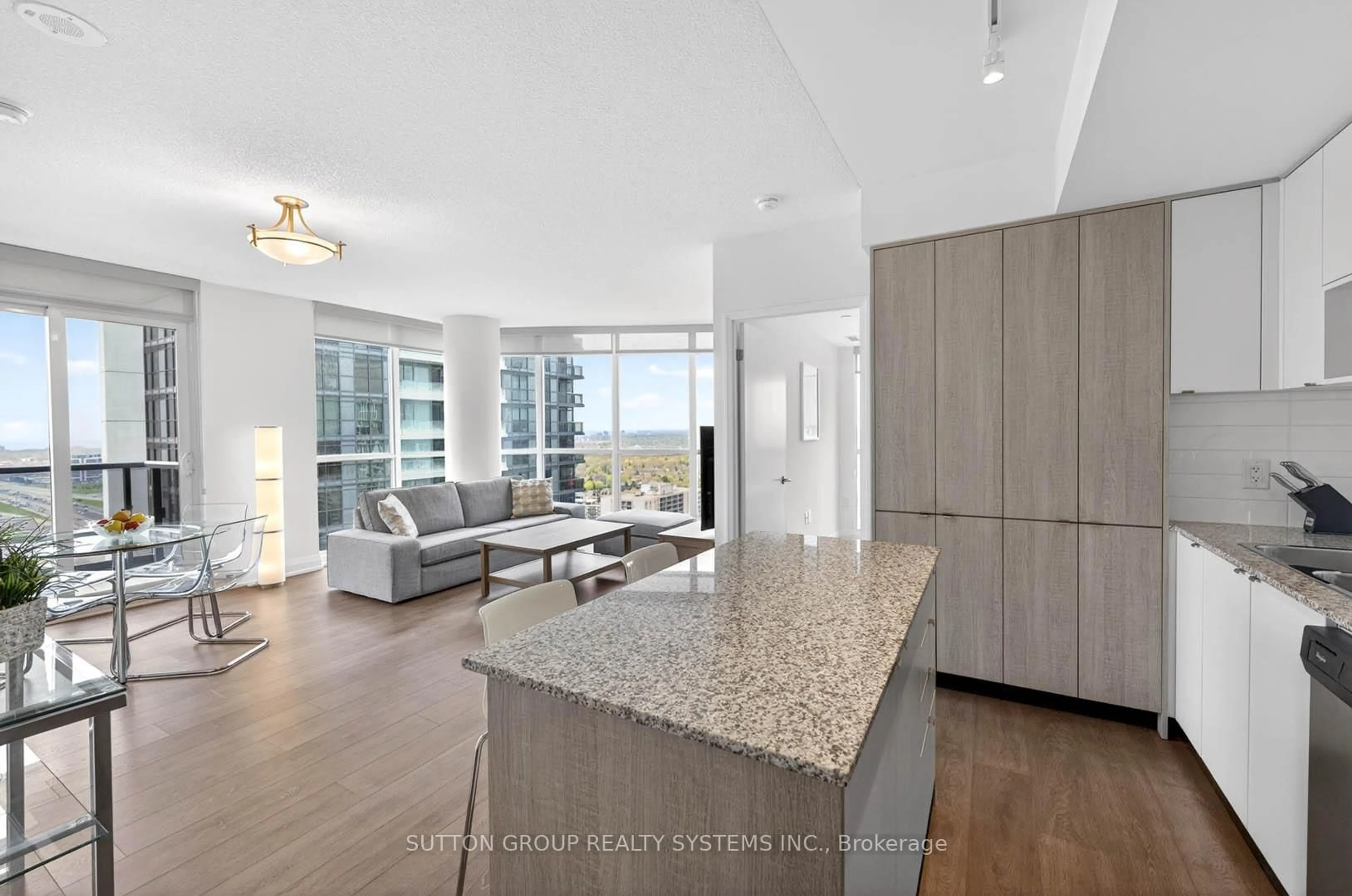 Open concept kitchen, unknown for 9 Valhalla Inn Rd #2504, Toronto Ontario M9B 0B2
