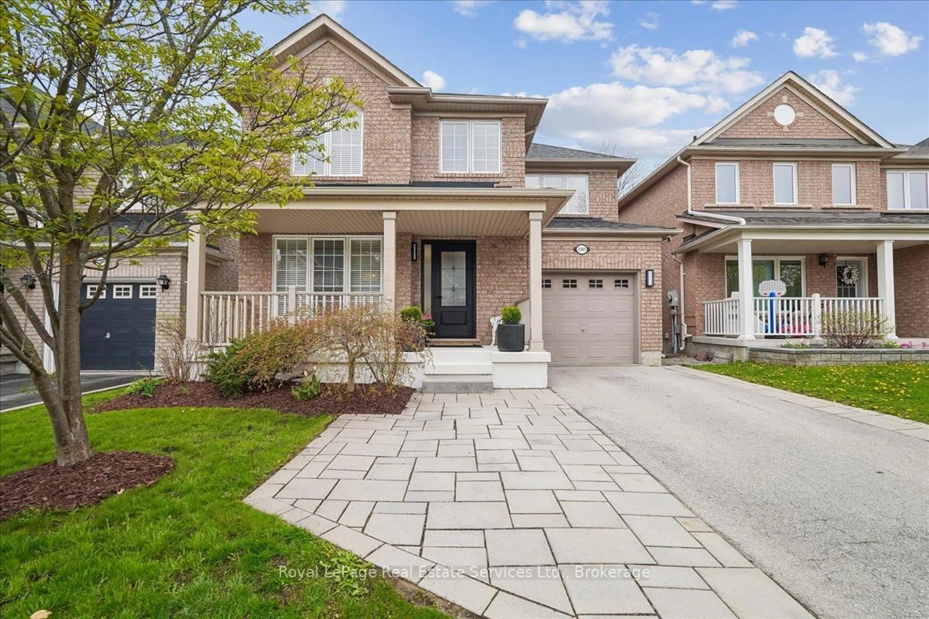 Home with brick exterior material, street for 2347 Hollybrook Dr, Oakville Ontario L6M 4T6